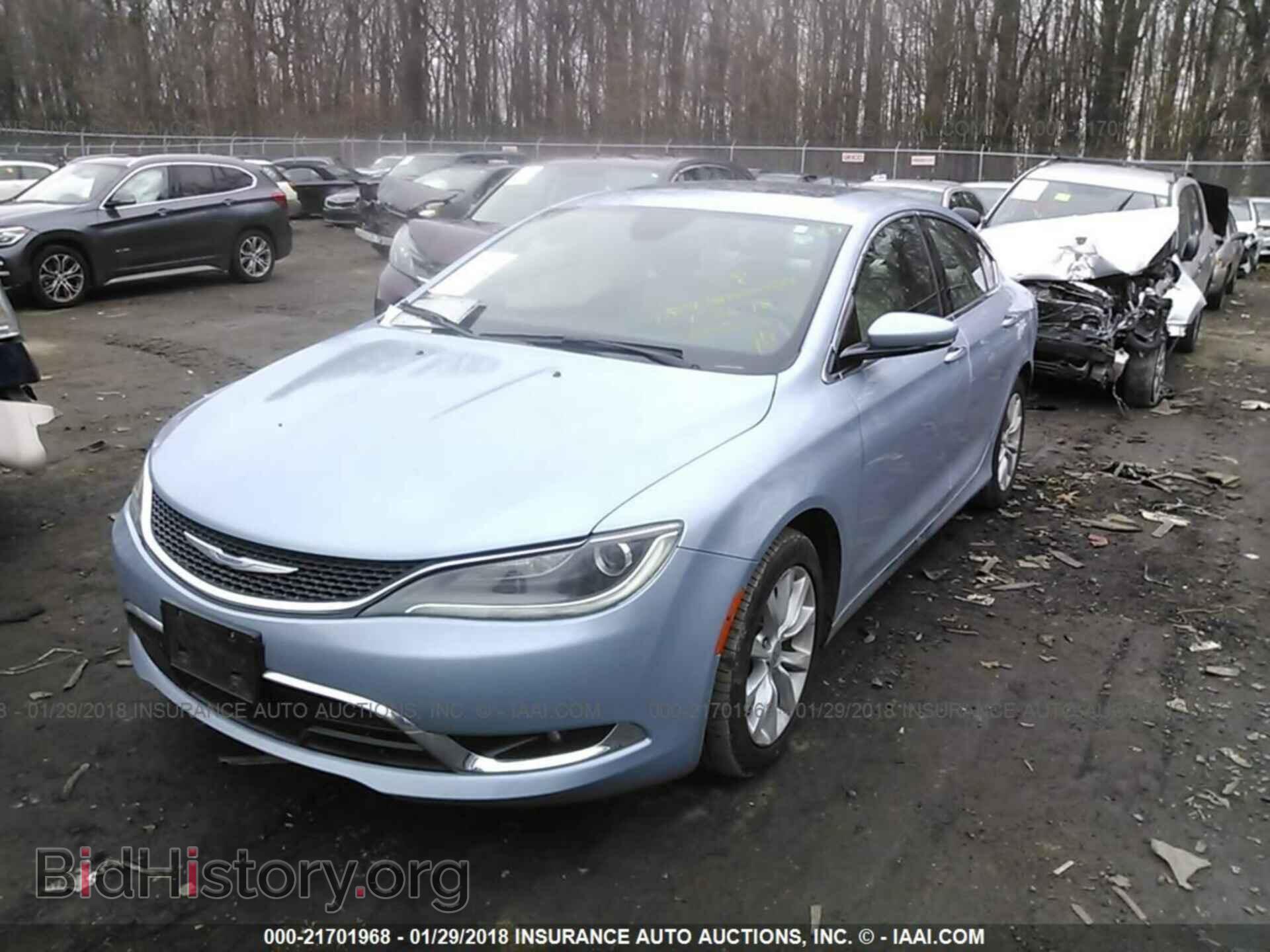 2015 Chrysler 200 - VIN: 1C3CCCCG7FN609679 - Photo 2
