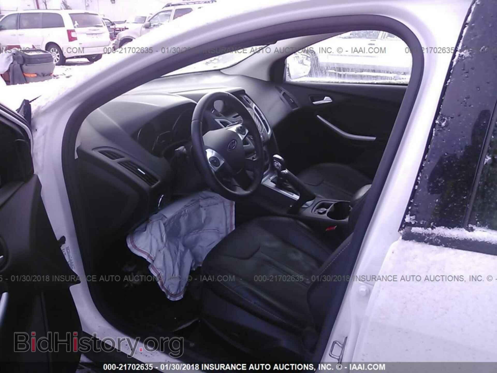 2014 Ford Focus - VIN: 1FADP3F25EL174505 - Photo 5