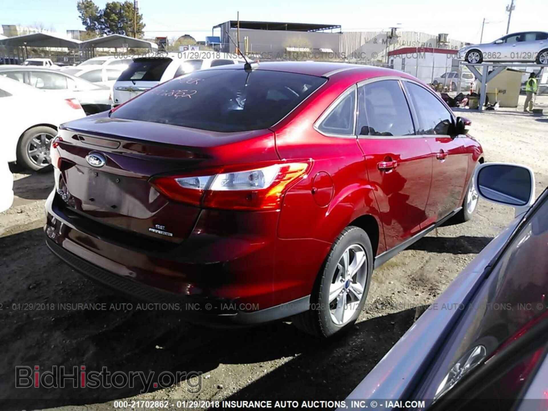 2013 Ford Focus - VIN: 1FADP3F29DL220660 - Photo 4