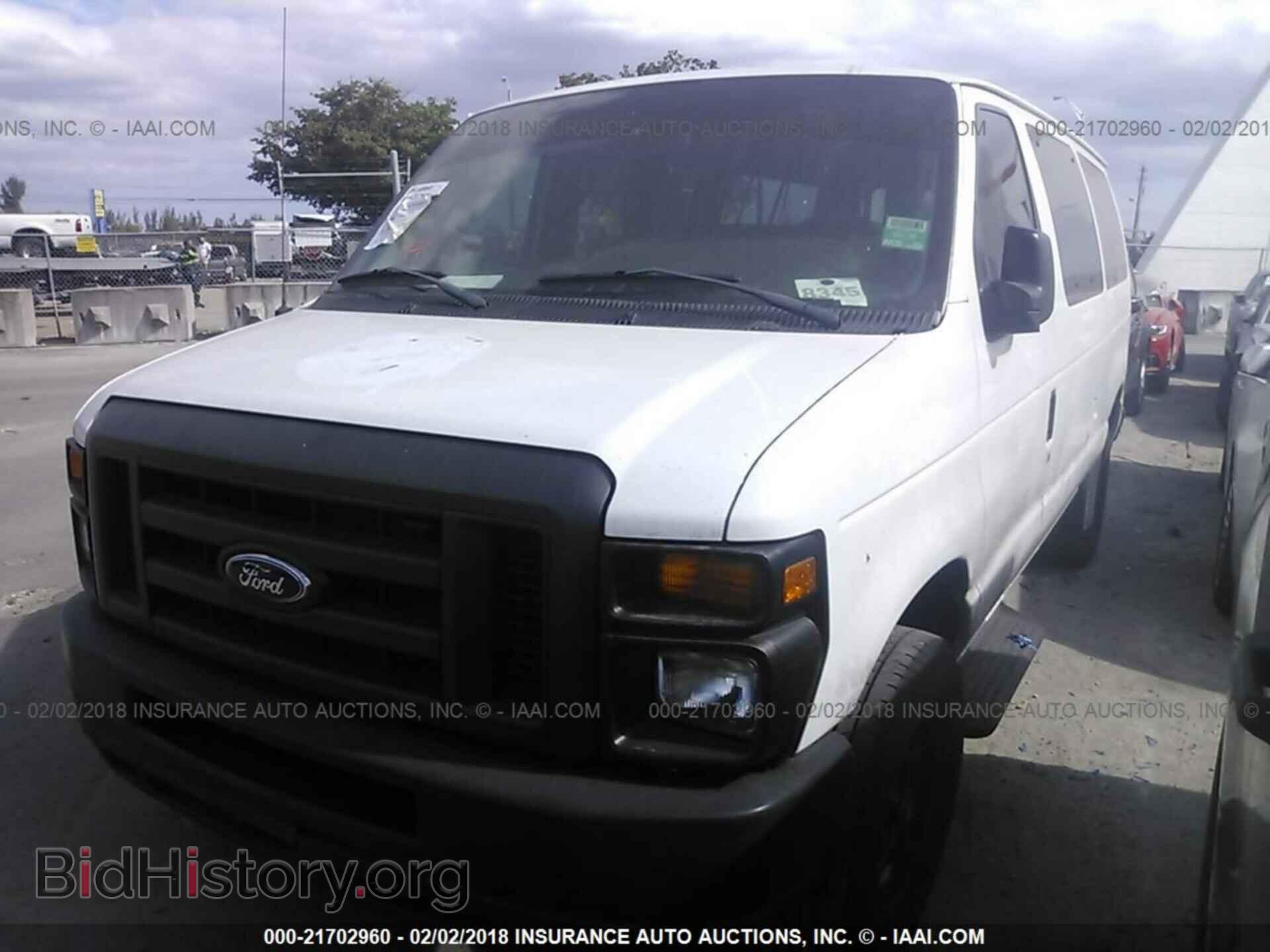 2013 Ford Econoline - VIN: 1FBNE3BL0DDB33621 - Фото 2