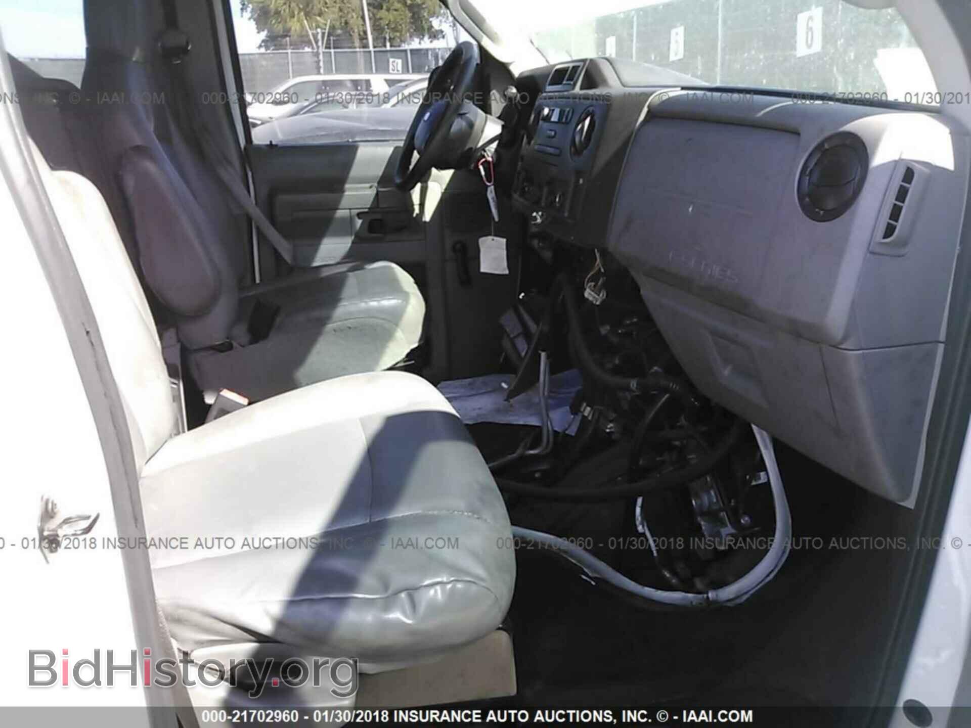 2013 Ford Econoline - VIN: 1FBNE3BL0DDB33621 - Фото 5