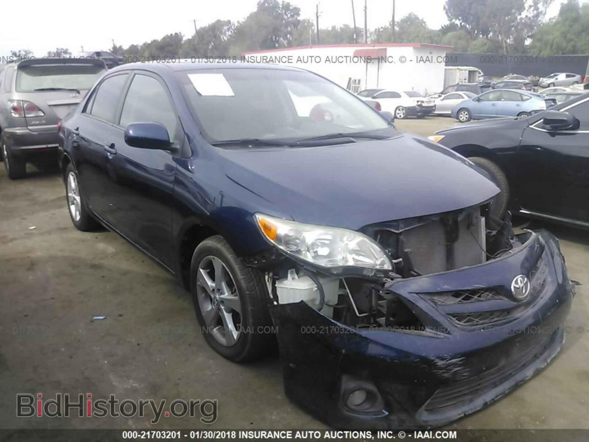 Фотография 5YFBU4EEXCP033588 - Toyota Corolla 2012