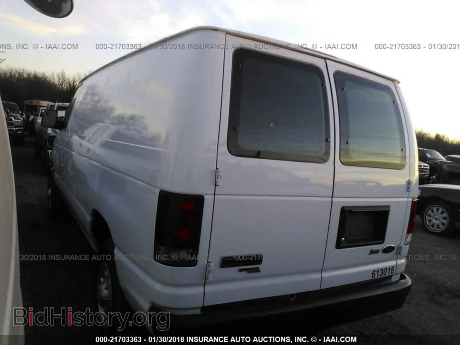 2013 Ford Econoline - VIN: 1FTNE2EL3DDA64733 - Photo 3