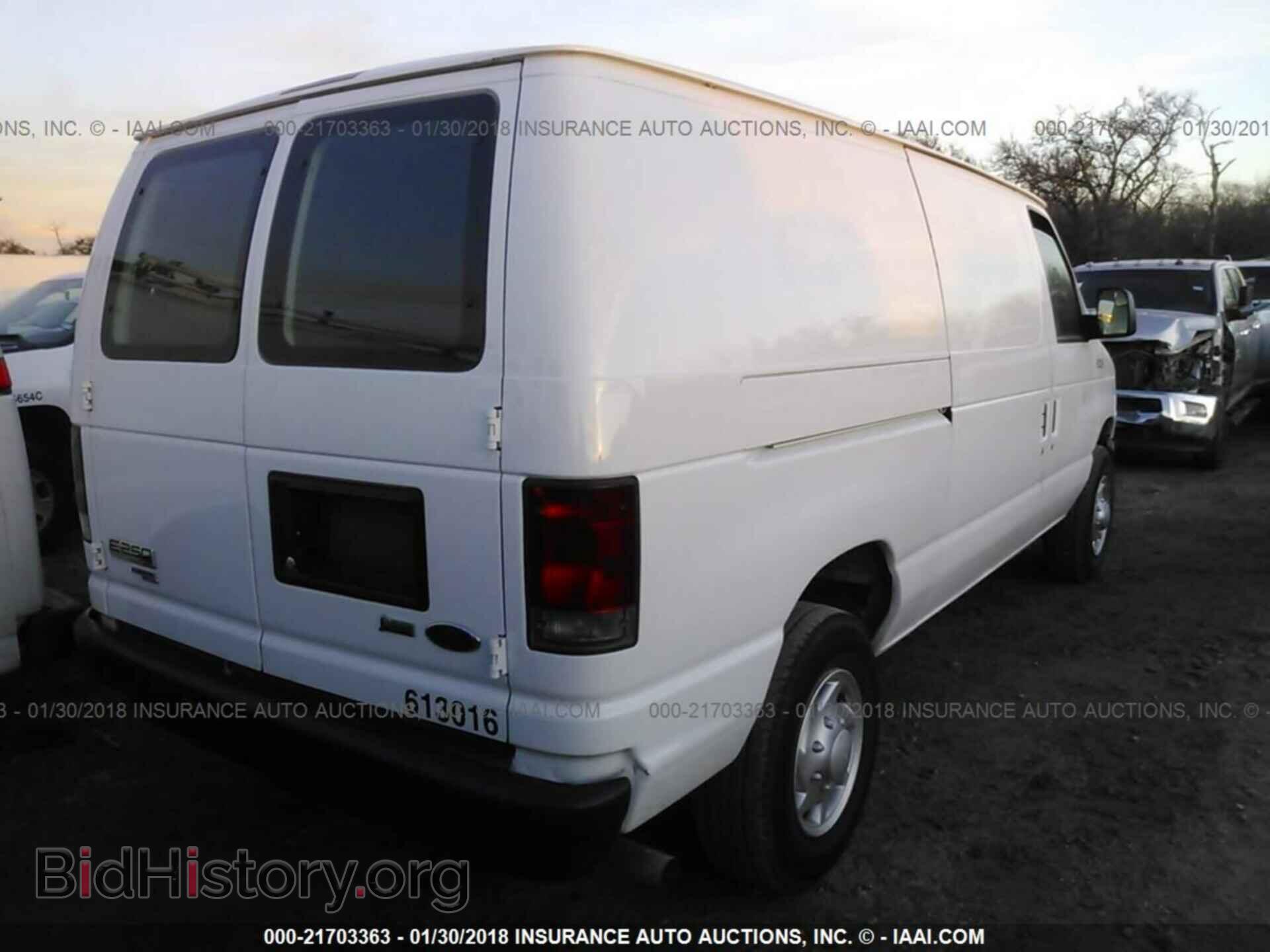 2013 Ford Econoline - VIN: 1FTNE2EL3DDA64733 - Photo 4