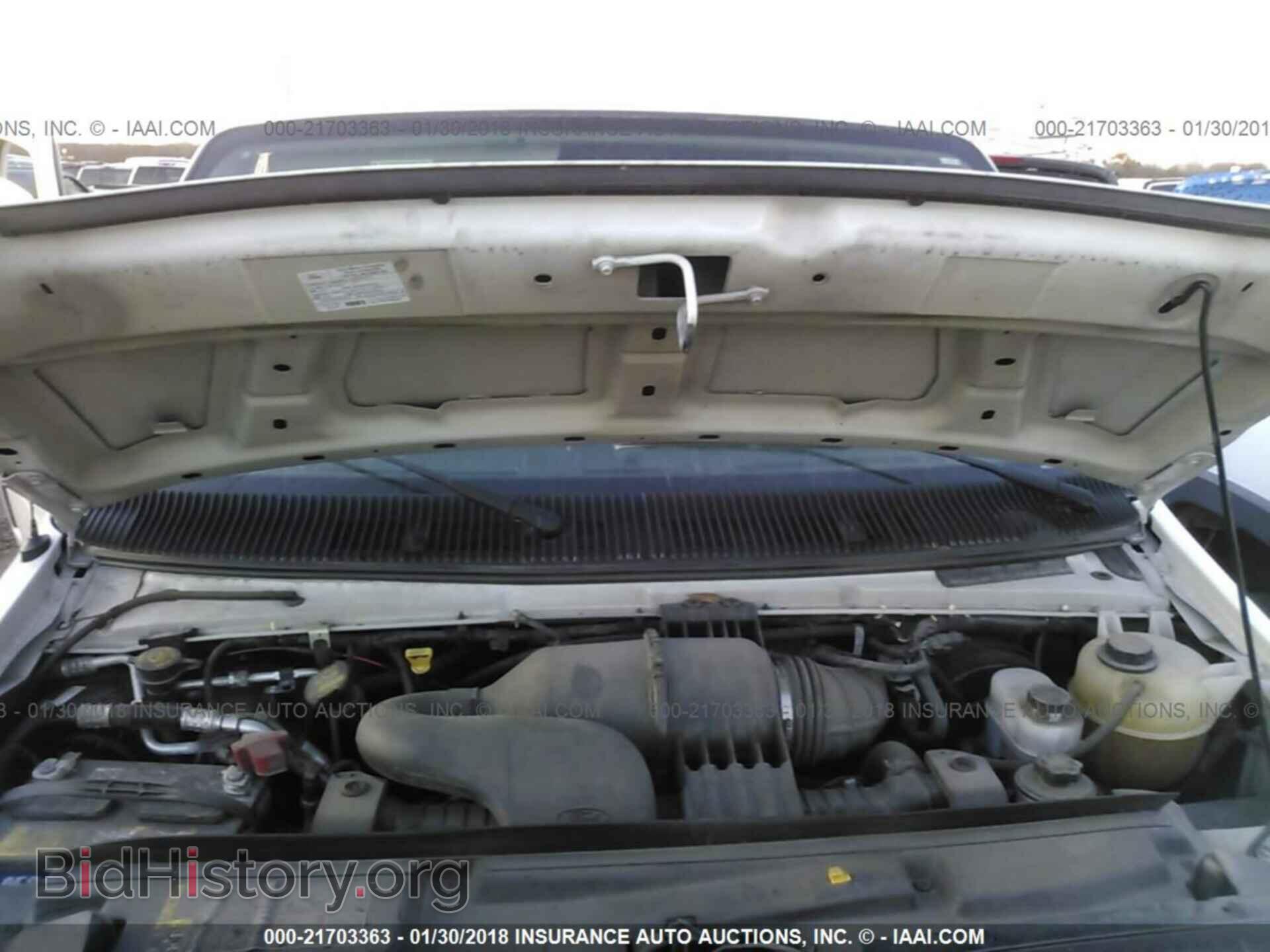2013 Ford Econoline - VIN: 1FTNE2EL3DDA64733 - Photo 10