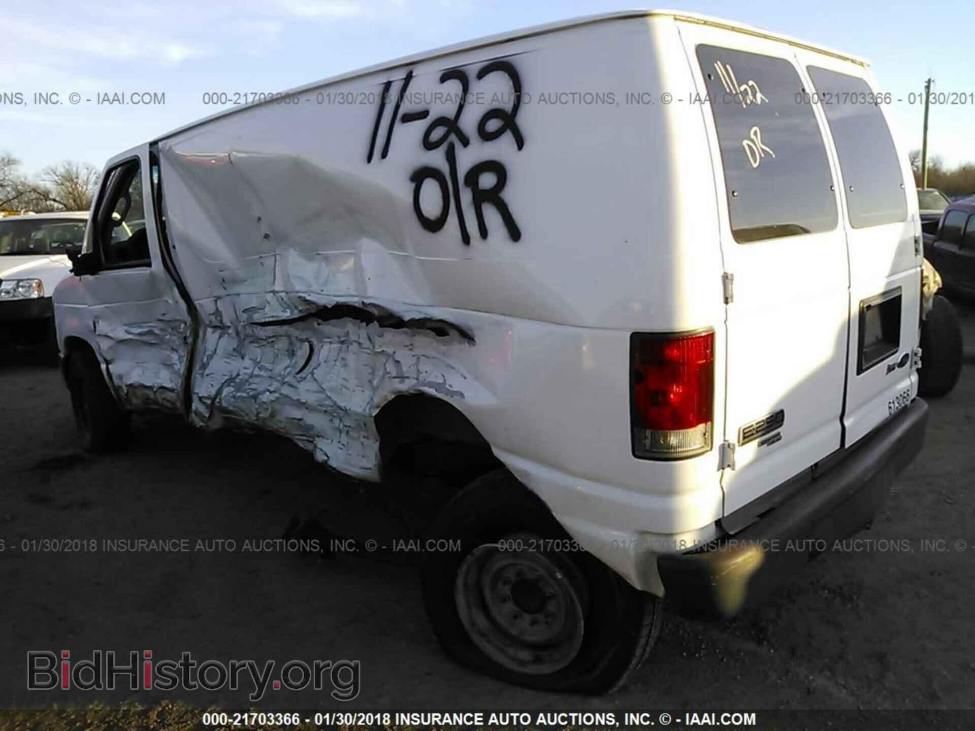 2013 Ford Econoline - VIN: 1FTNE2ELXDDB08100 - Фото 3