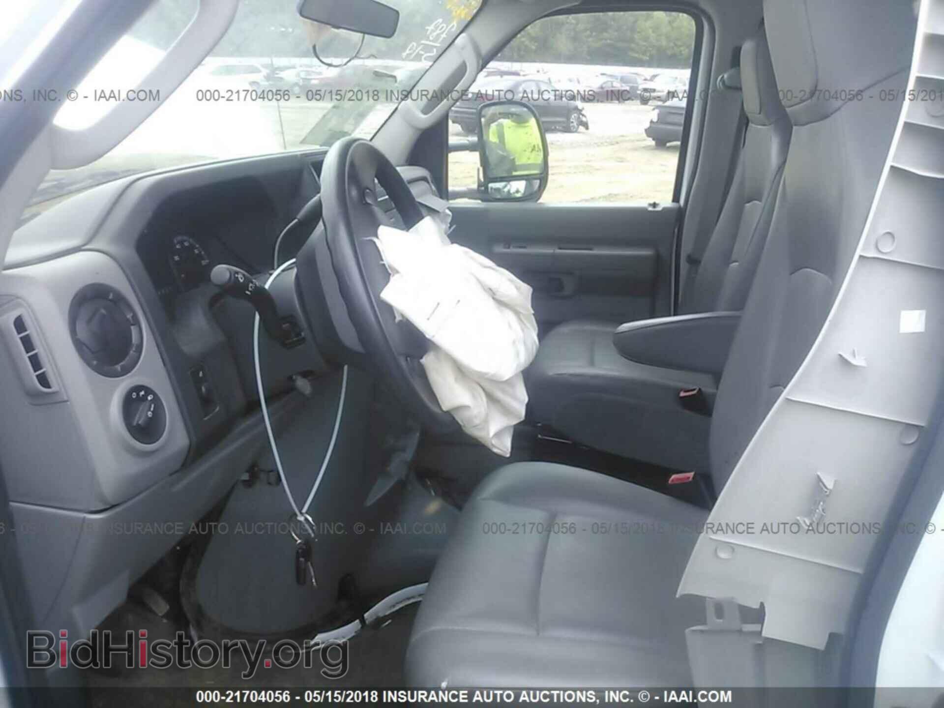 2014 Ford Econoline - VIN: 1FTNE2EW6EDA58792 - Photo 8