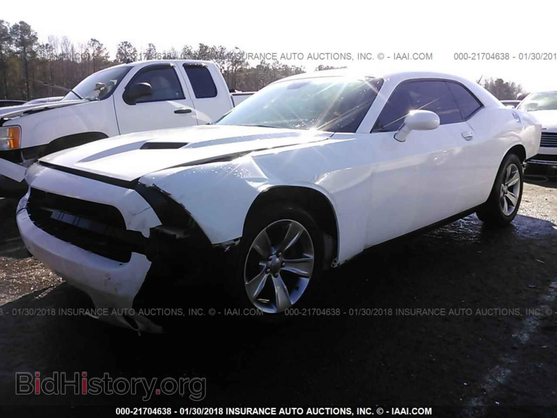 2015 Dodge Challenger - VIN: 2C3CDZAG3FH877639 - Photo 2