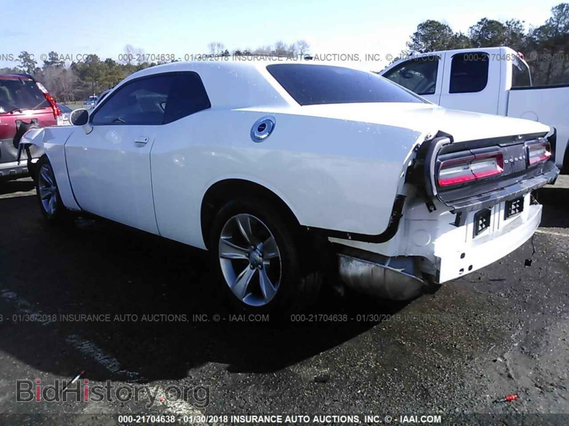 2015 Dodge Challenger - VIN: 2C3CDZAG3FH877639 - Photo 3