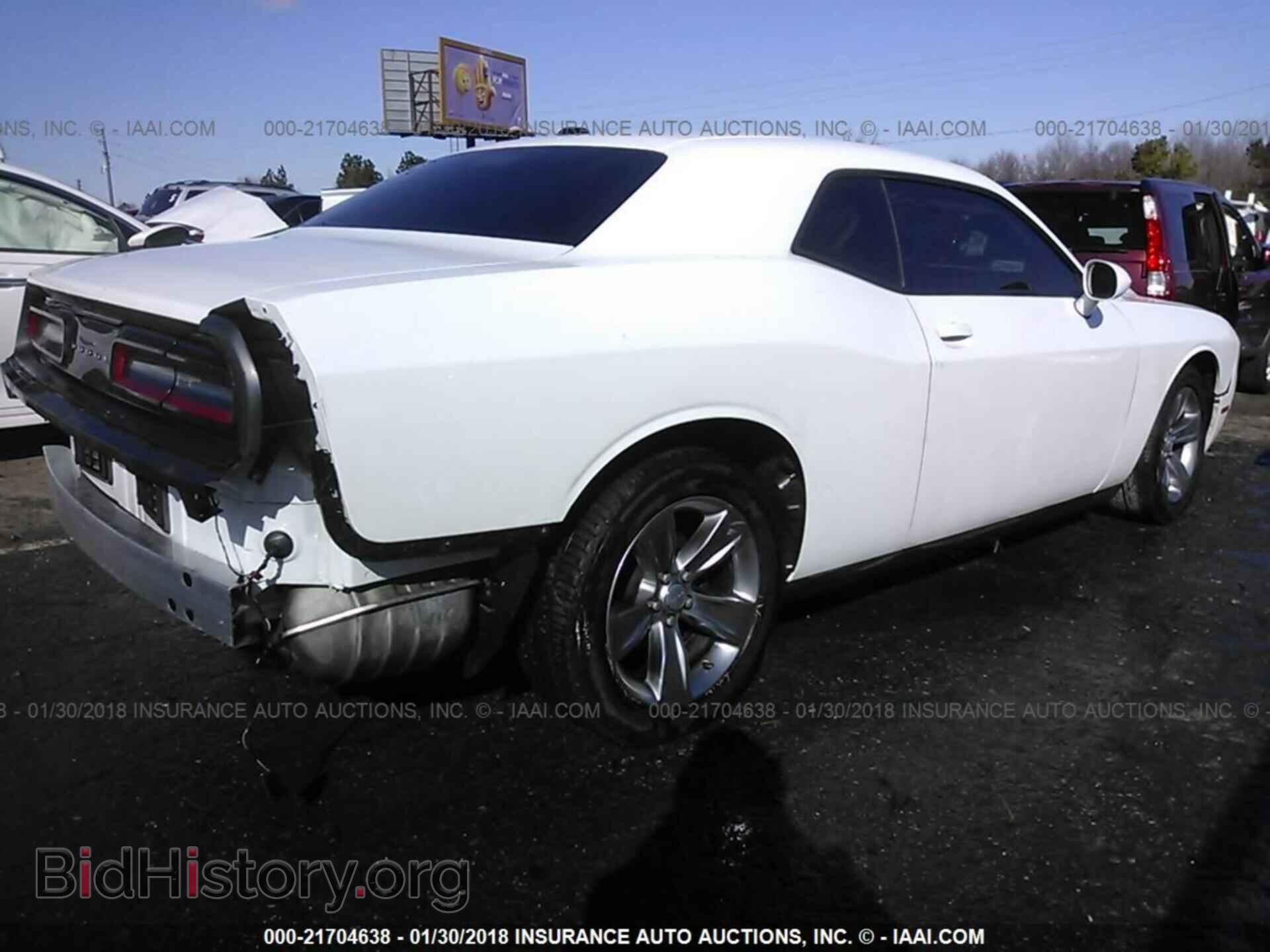 2015 Dodge Challenger - VIN: 2C3CDZAG3FH877639 - Photo 4