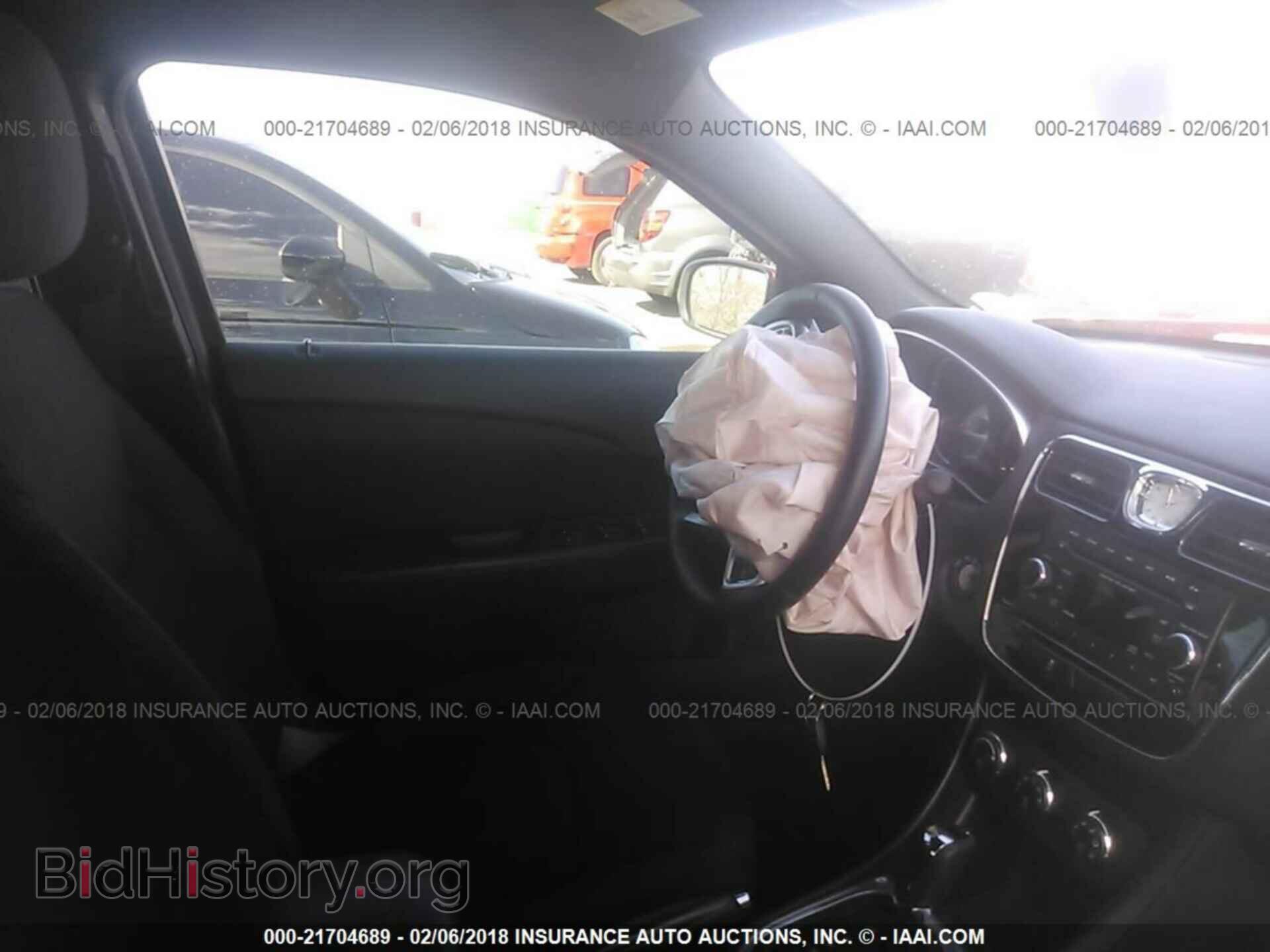 2013 Chrysler 200 - VIN: 1C3CCBBB7DN654537 - Фото 5