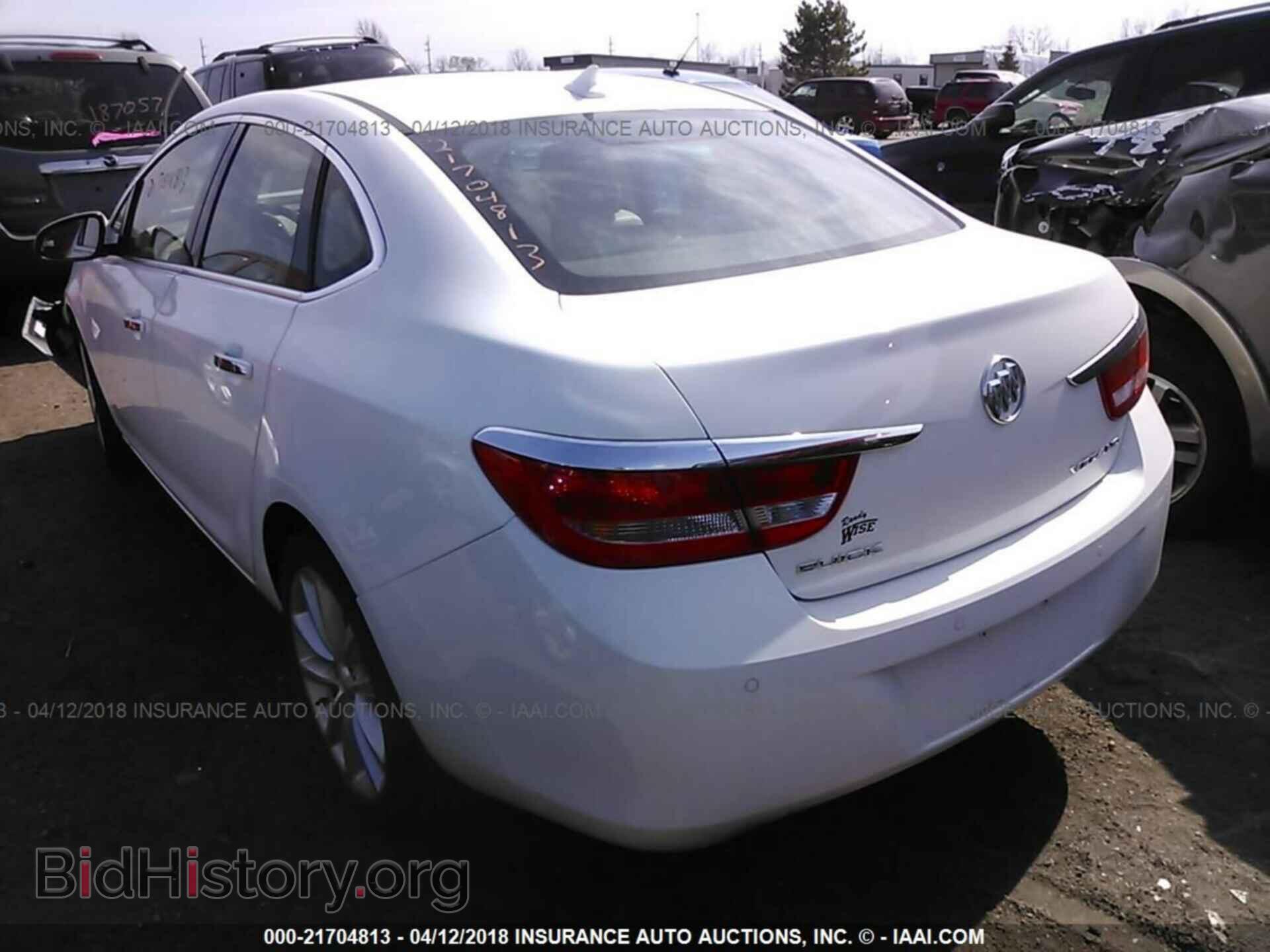 2012 Buick Verano - VIN: 1G4PR5SK0C4161828 - Фото 3