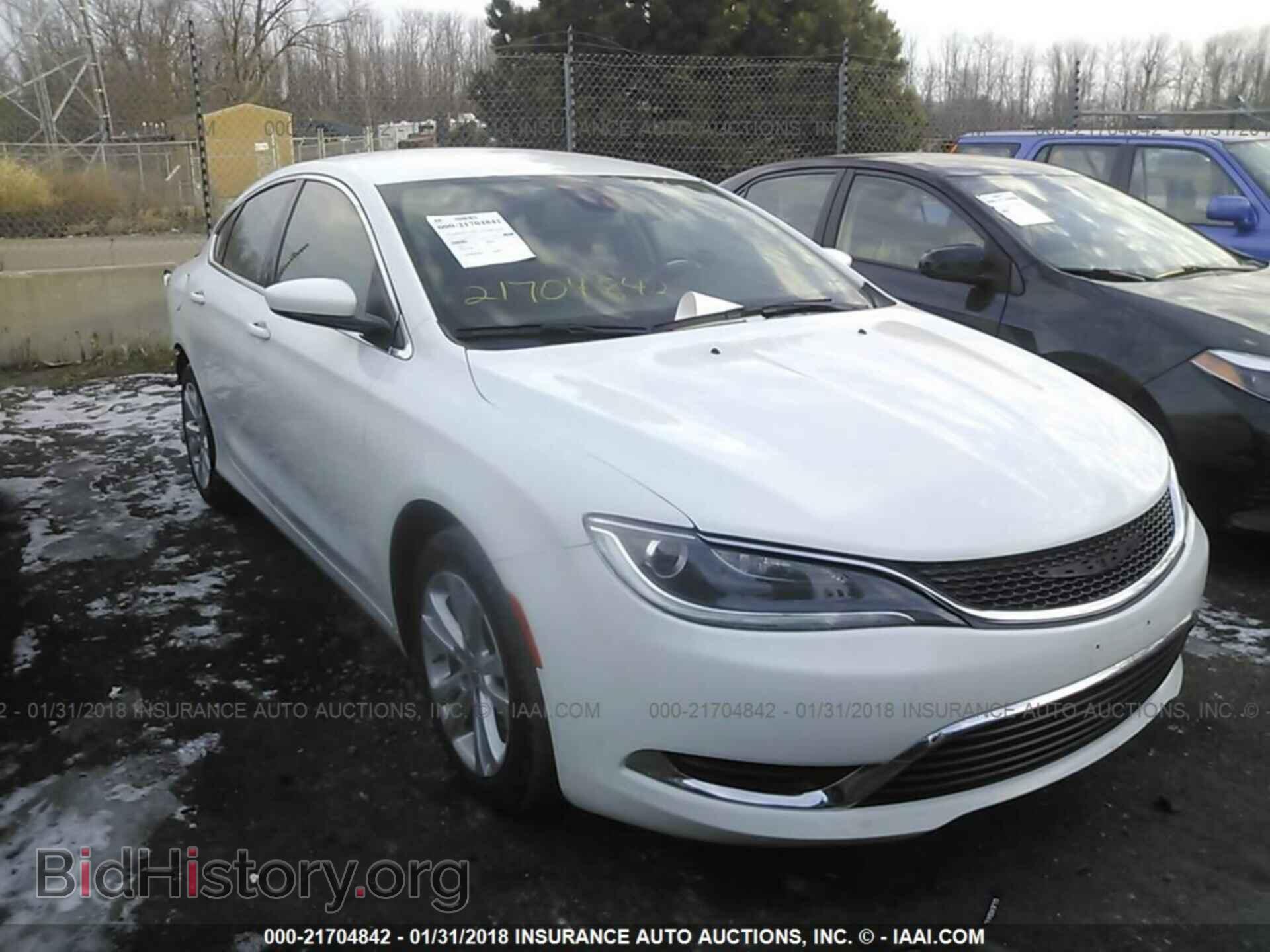 Photo 1C3CCCABXFN688742 - Chrysler 200 2015