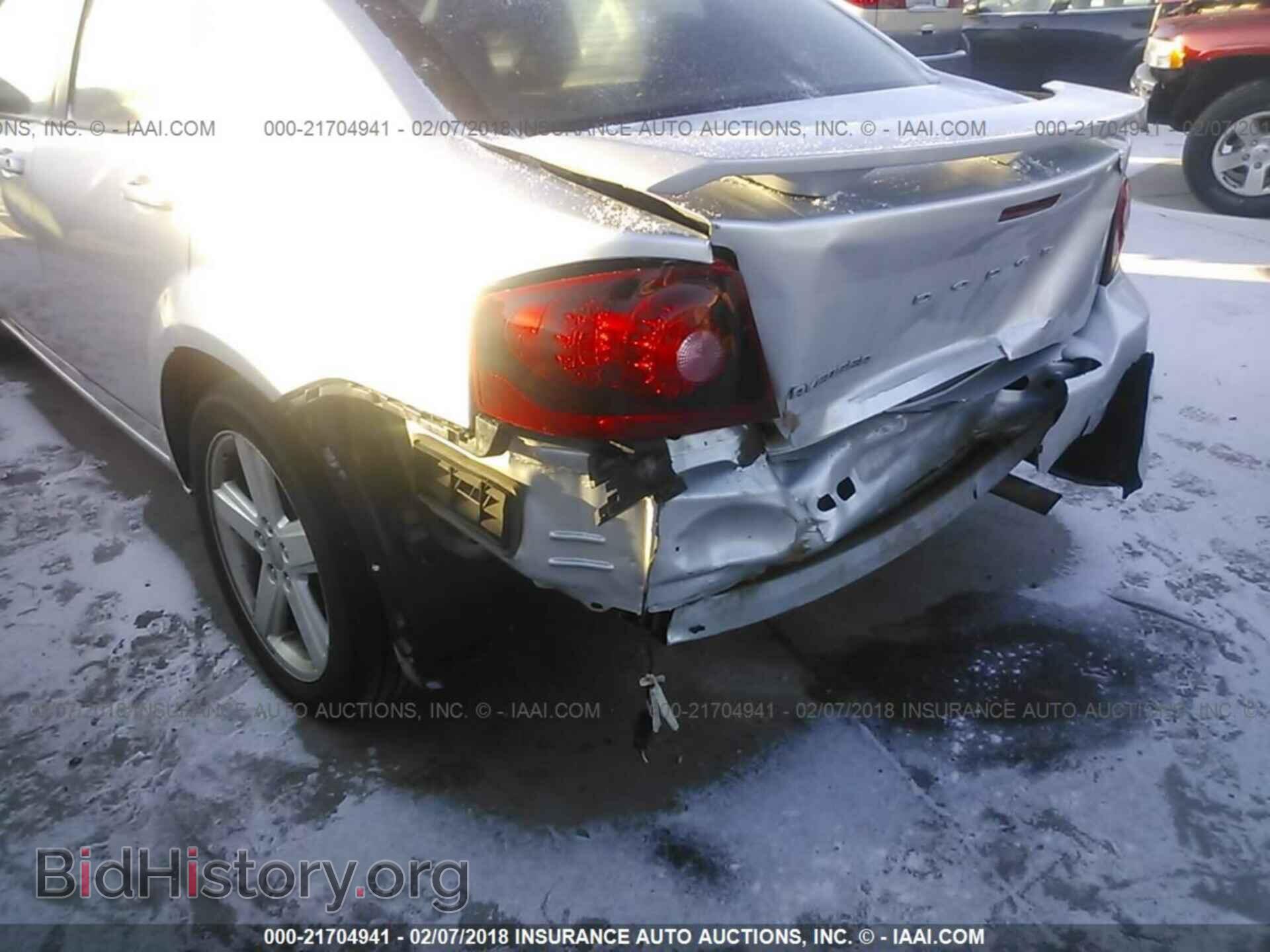 2011 Dodge Avenger - VIN: 1B3BD1FB1BN560936 - Фото 6