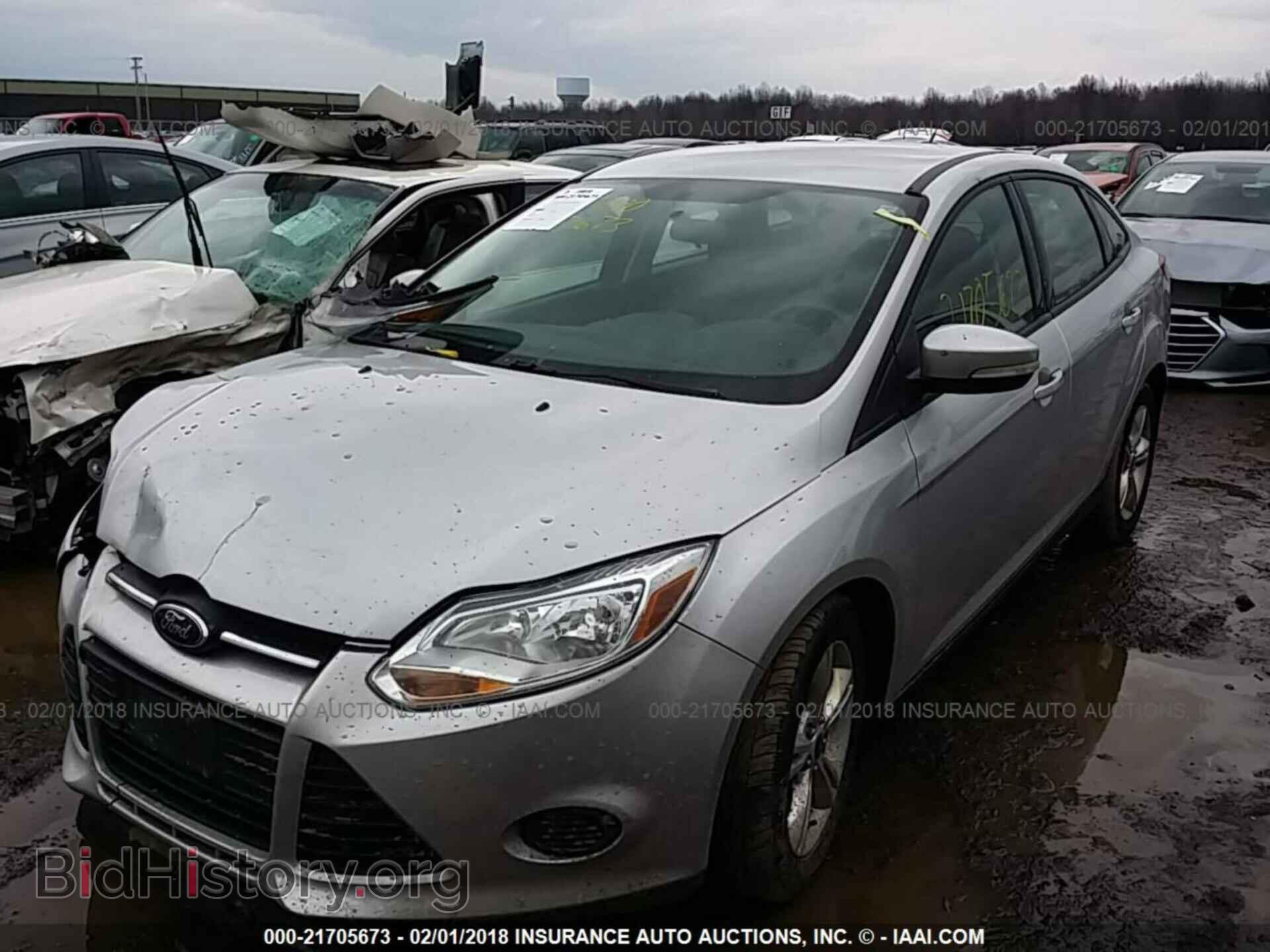 2013 Ford Focus - VIN: 1FADP3F26DL113730 - Фото 2