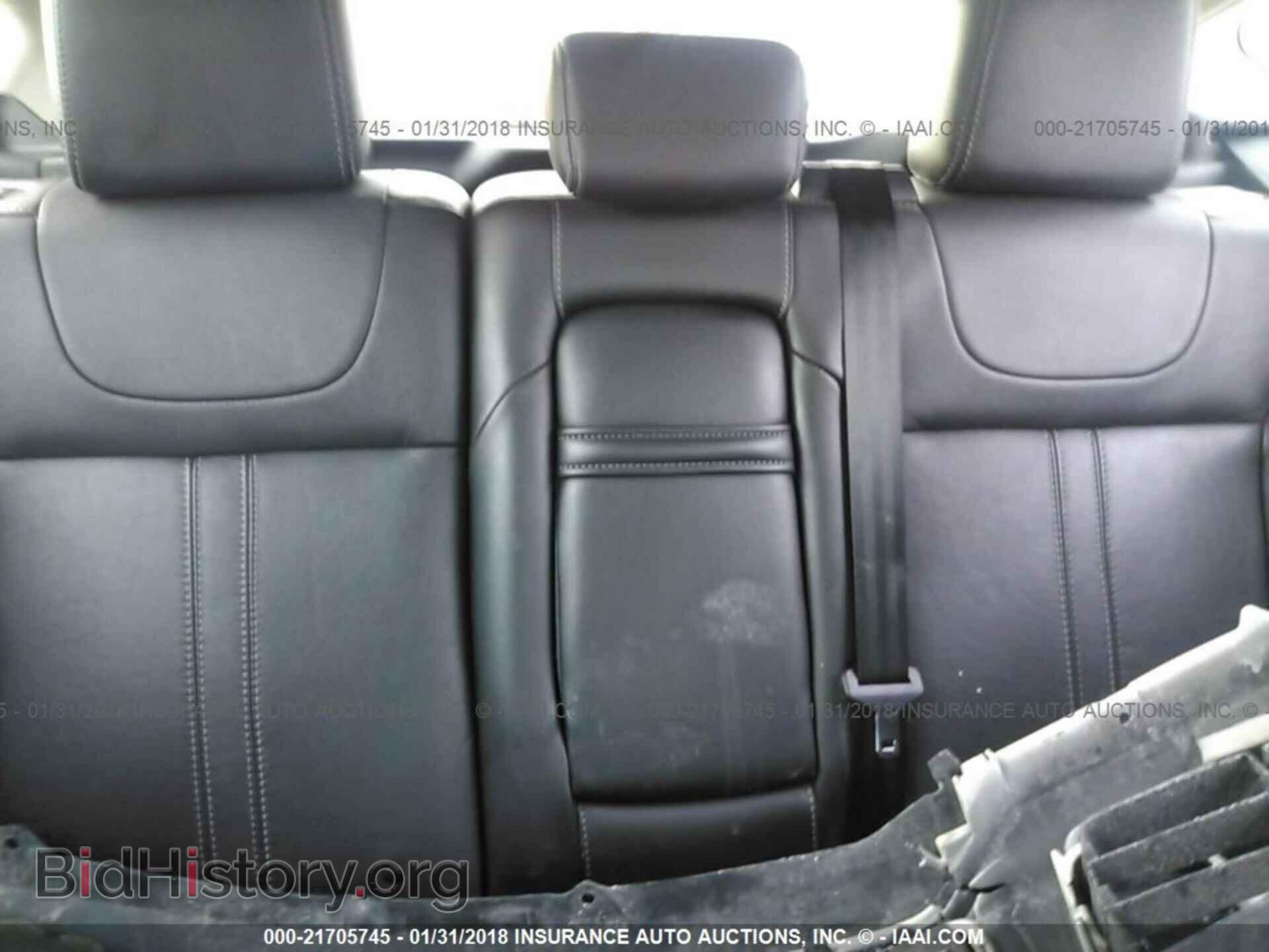 2012 Ford Focus - VIN: 1FAHP3M23CL475663 - Photo 8