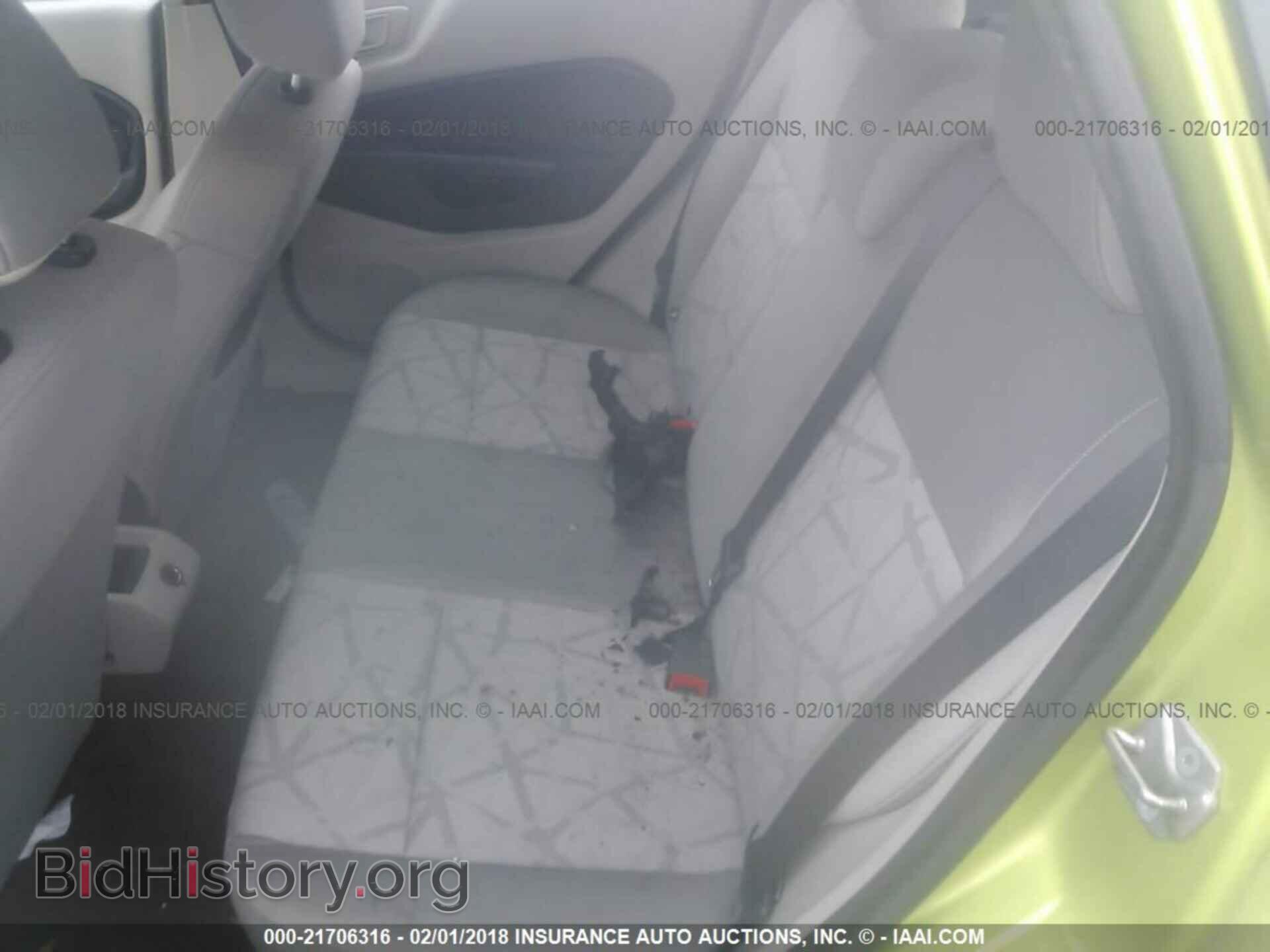 2011 Ford Fiesta - VIN: 3FADP4EJ3BM159302 - Photo 8
