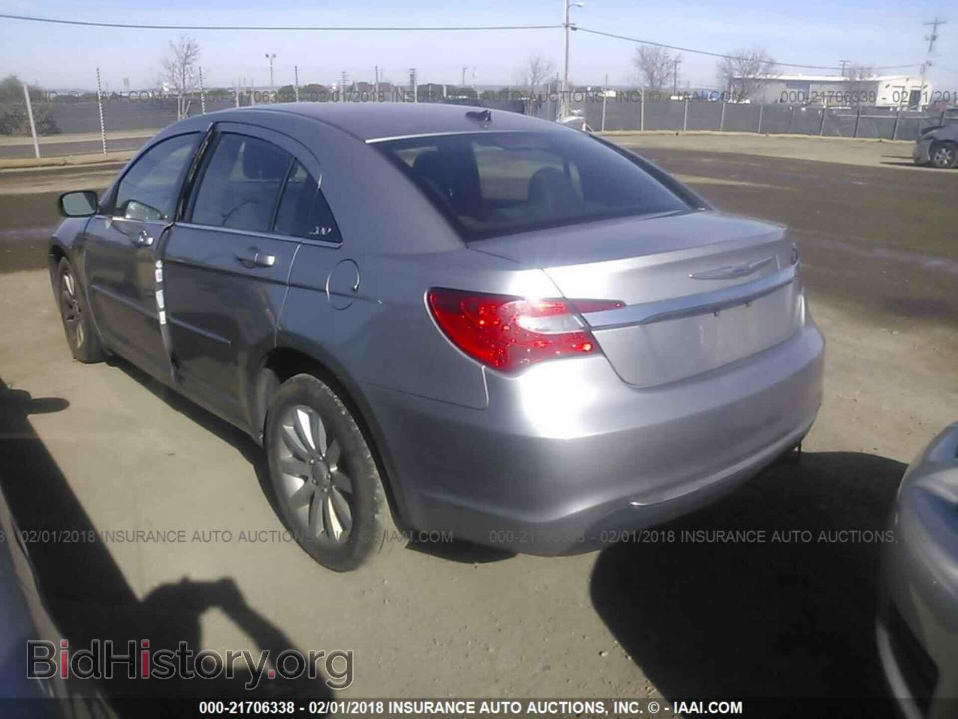 2013 Chrysler 200 - VIN: 1C3CCBBB6DN639799 - Photo 3