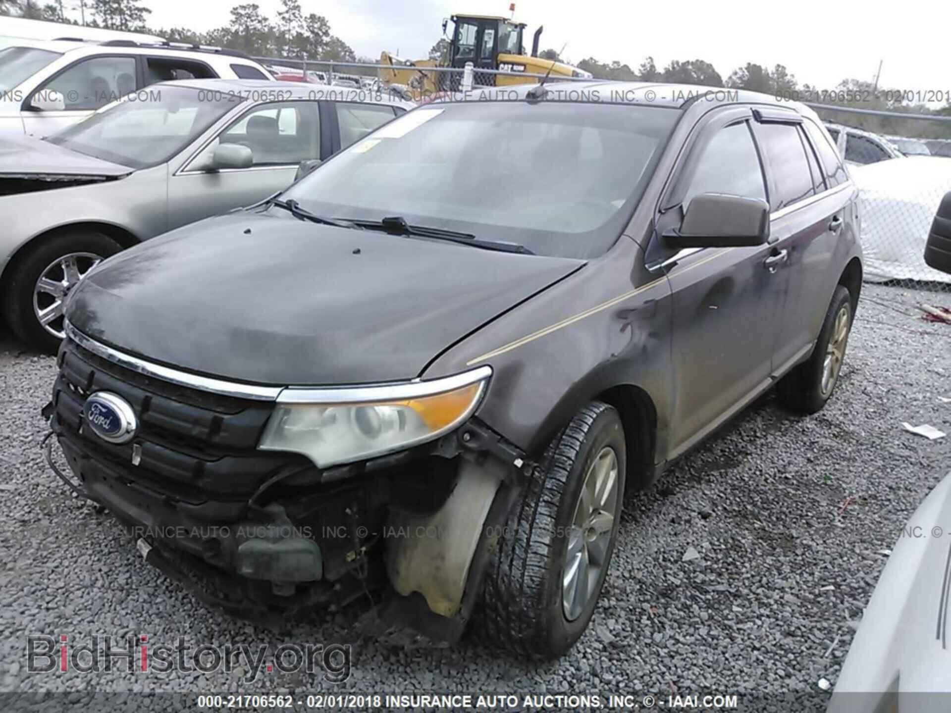 2011 Ford Edge - VIN: 2FMDK3KC8BBA27951 - Photo 2