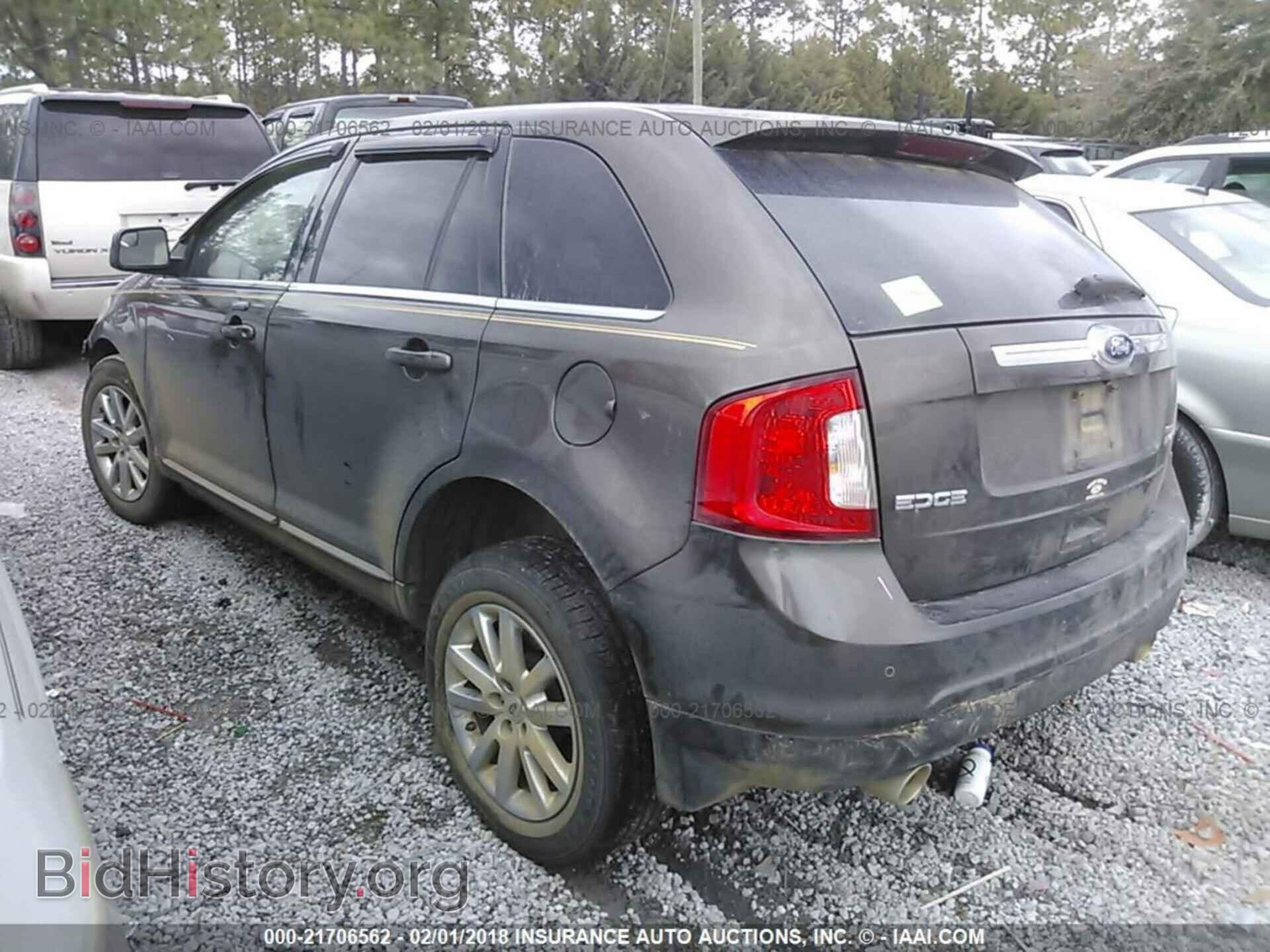 2011 Ford Edge - VIN: 2FMDK3KC8BBA27951 - Photo 3