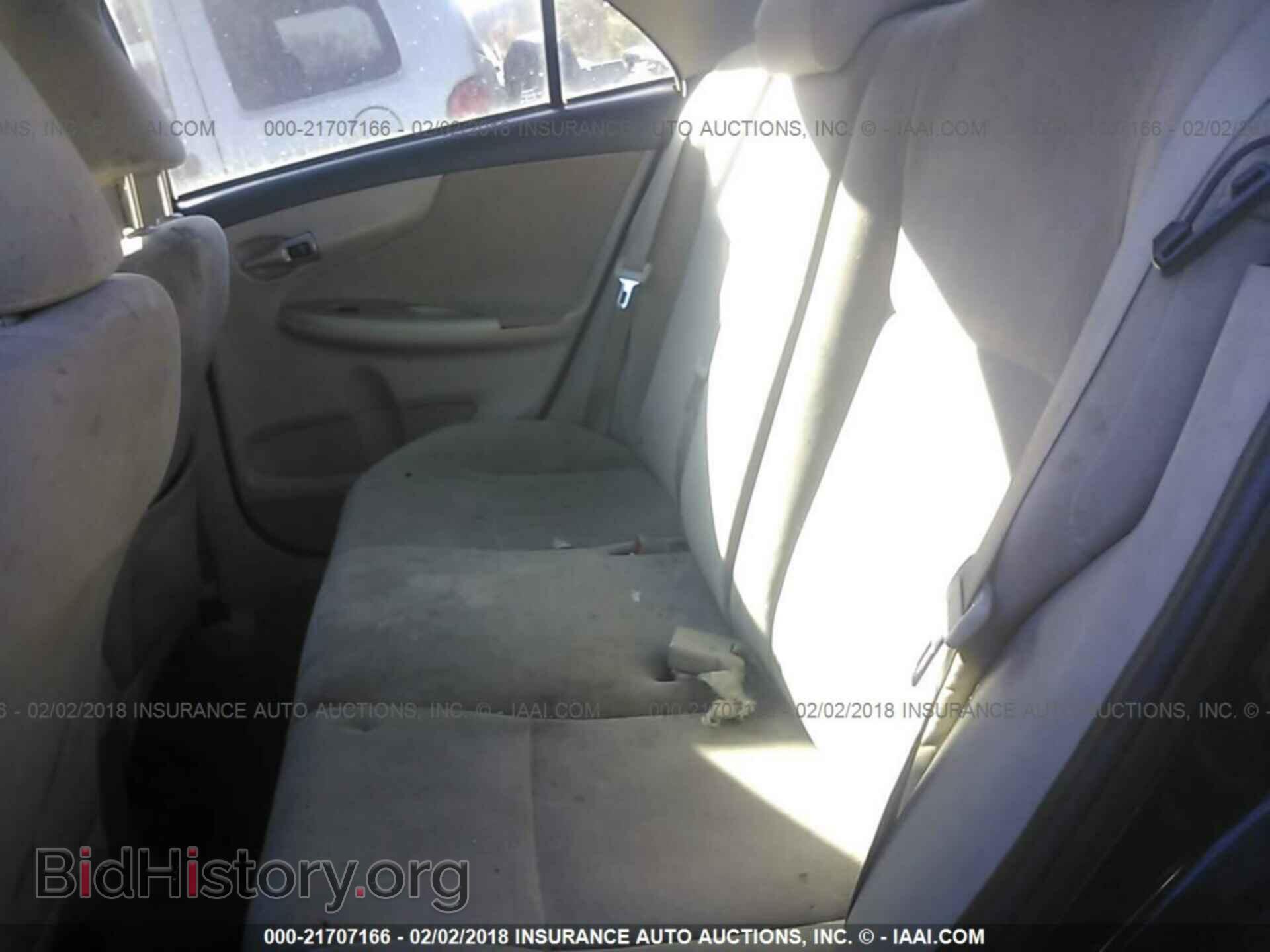 2011 Toyota Corolla - VIN: 2T1BU4EEXBC553465 - Photo 8