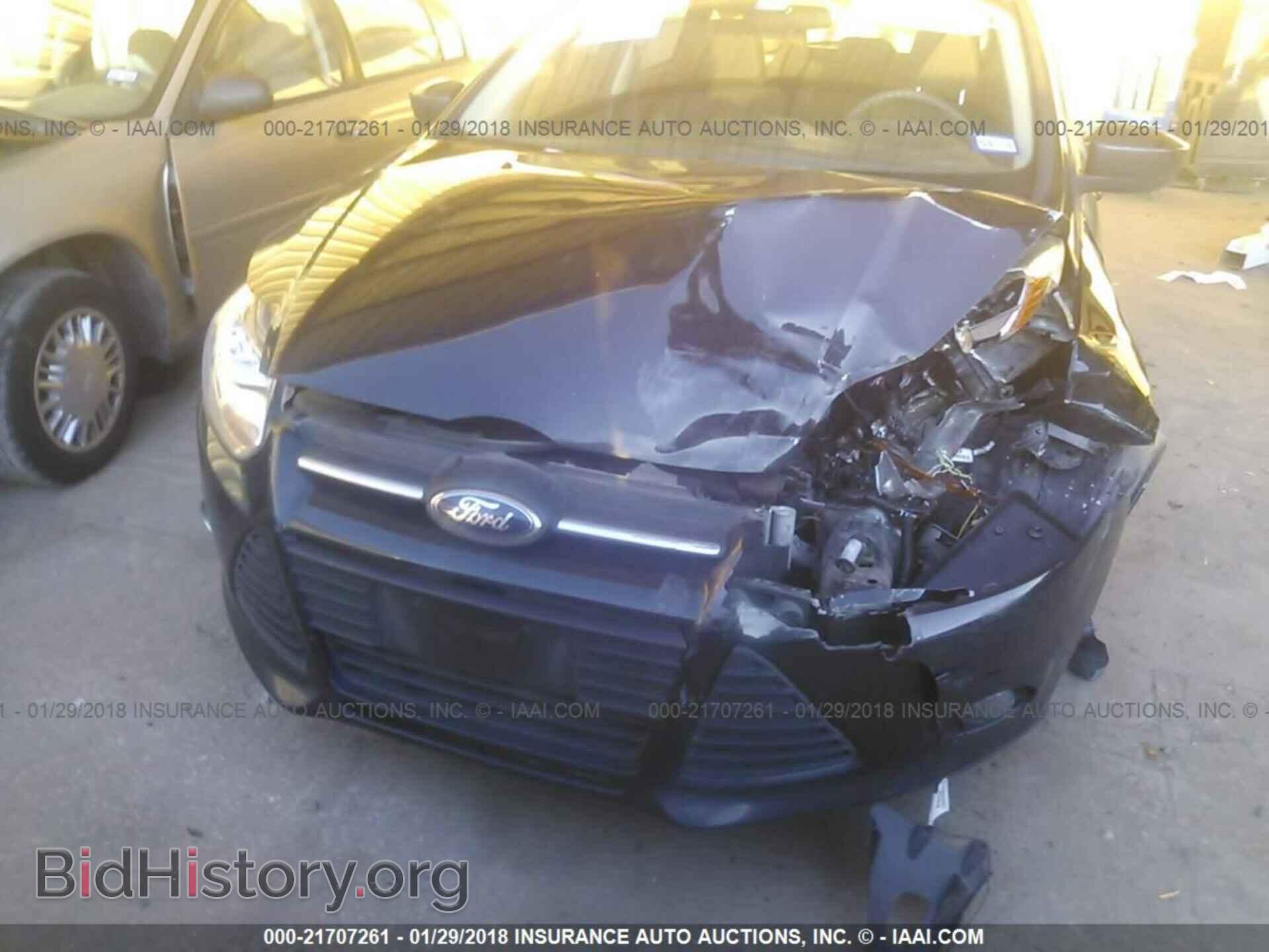 2012 Ford Focus - VIN: 1FAHP3K20CL449203 - Photo 6