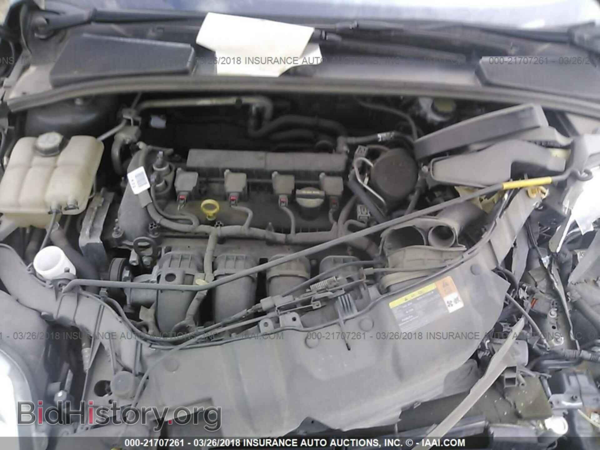 2012 Ford Focus - VIN: 1FAHP3K20CL449203 - Photo 10