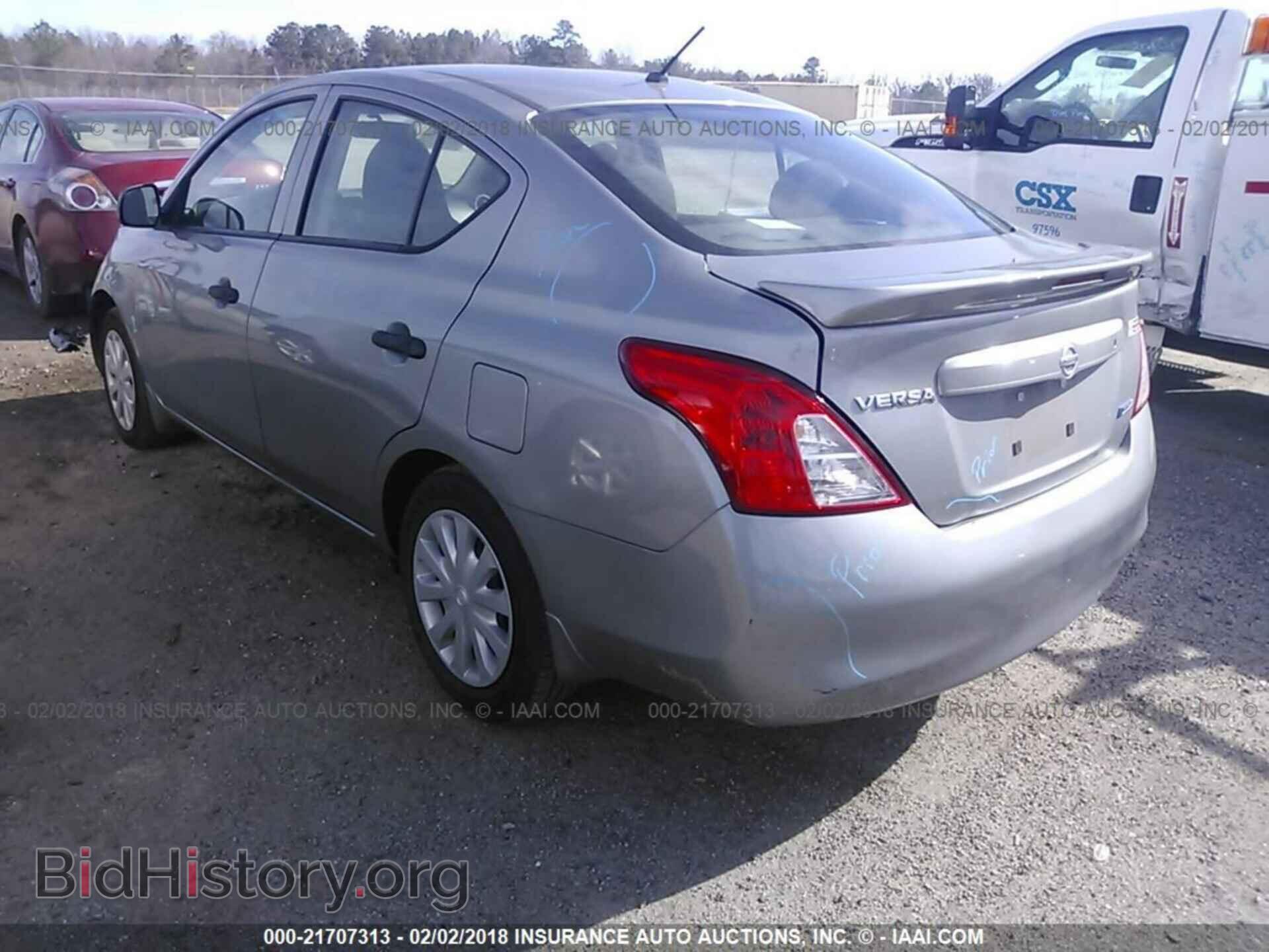 2014 Nissan Versa - VIN: 3N1CN7AP4EL840444 - Фото 3