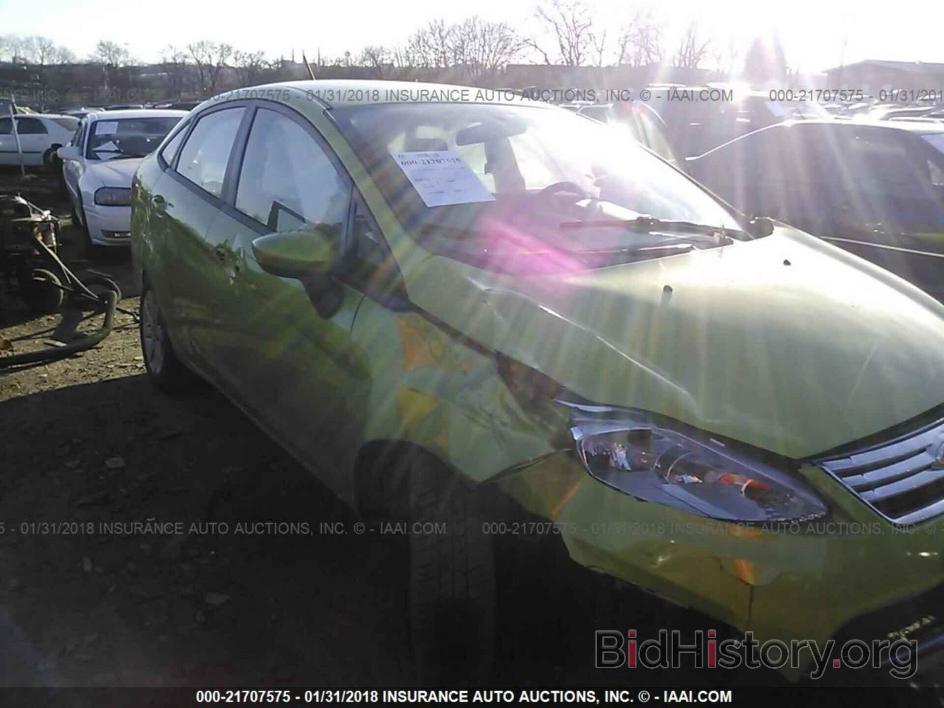 Photo 3FADP4BJ2CM140228 - Ford Fiesta 2012