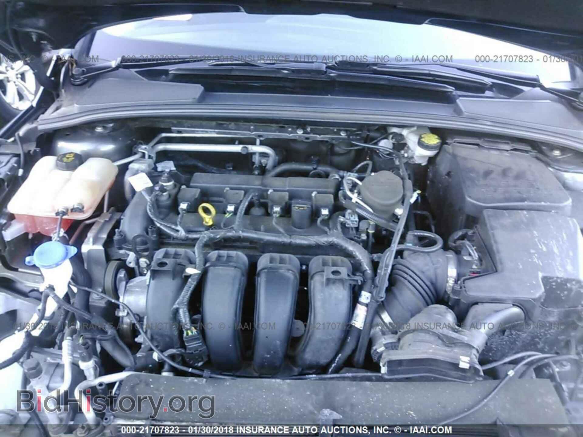 2016 Ford Focus - VIN: 1FADP3E22GL266112 - Photo 10