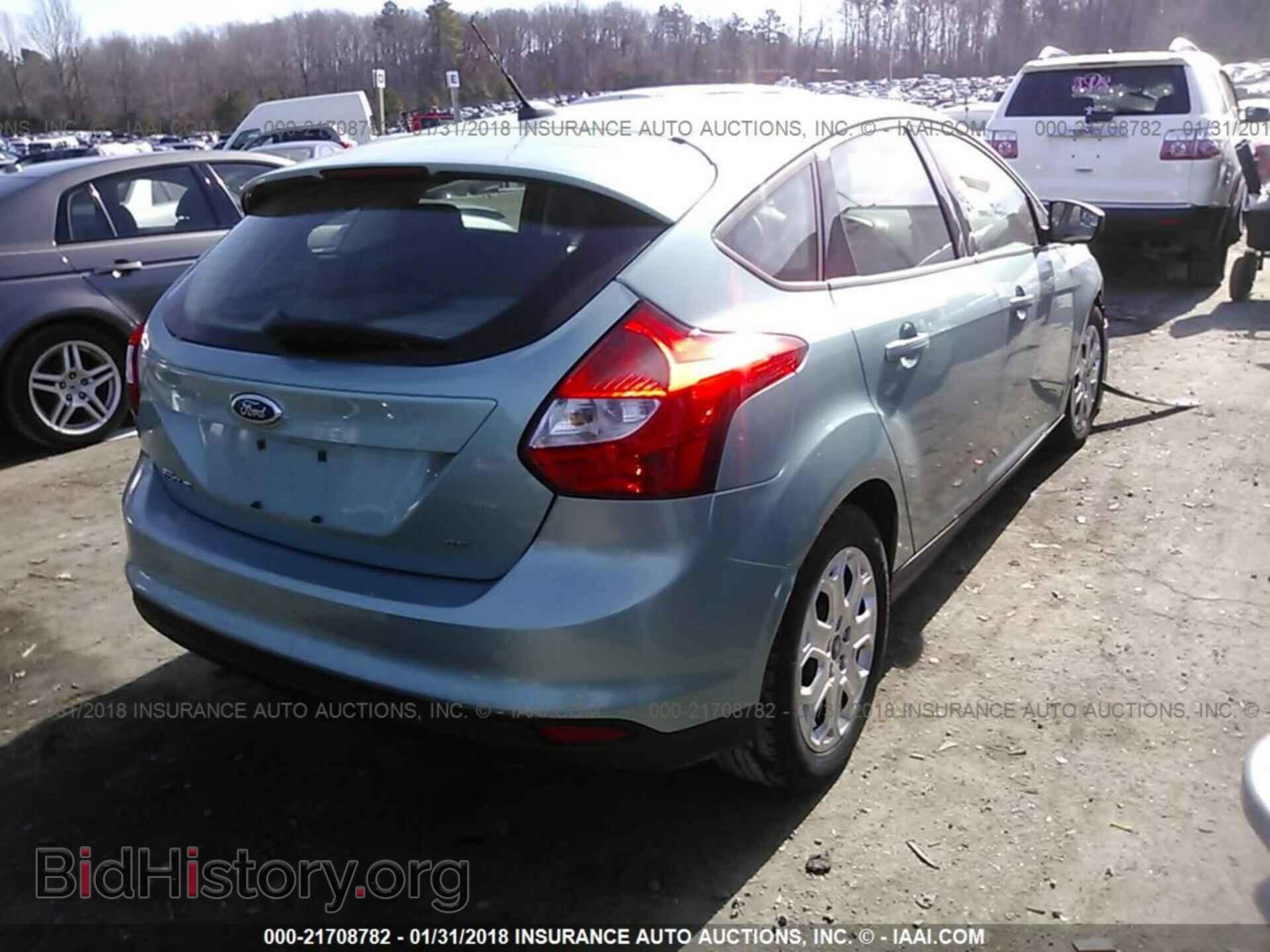 2012 Ford Focus - VIN: 1FAHP3K23CL144942 - Photo 4