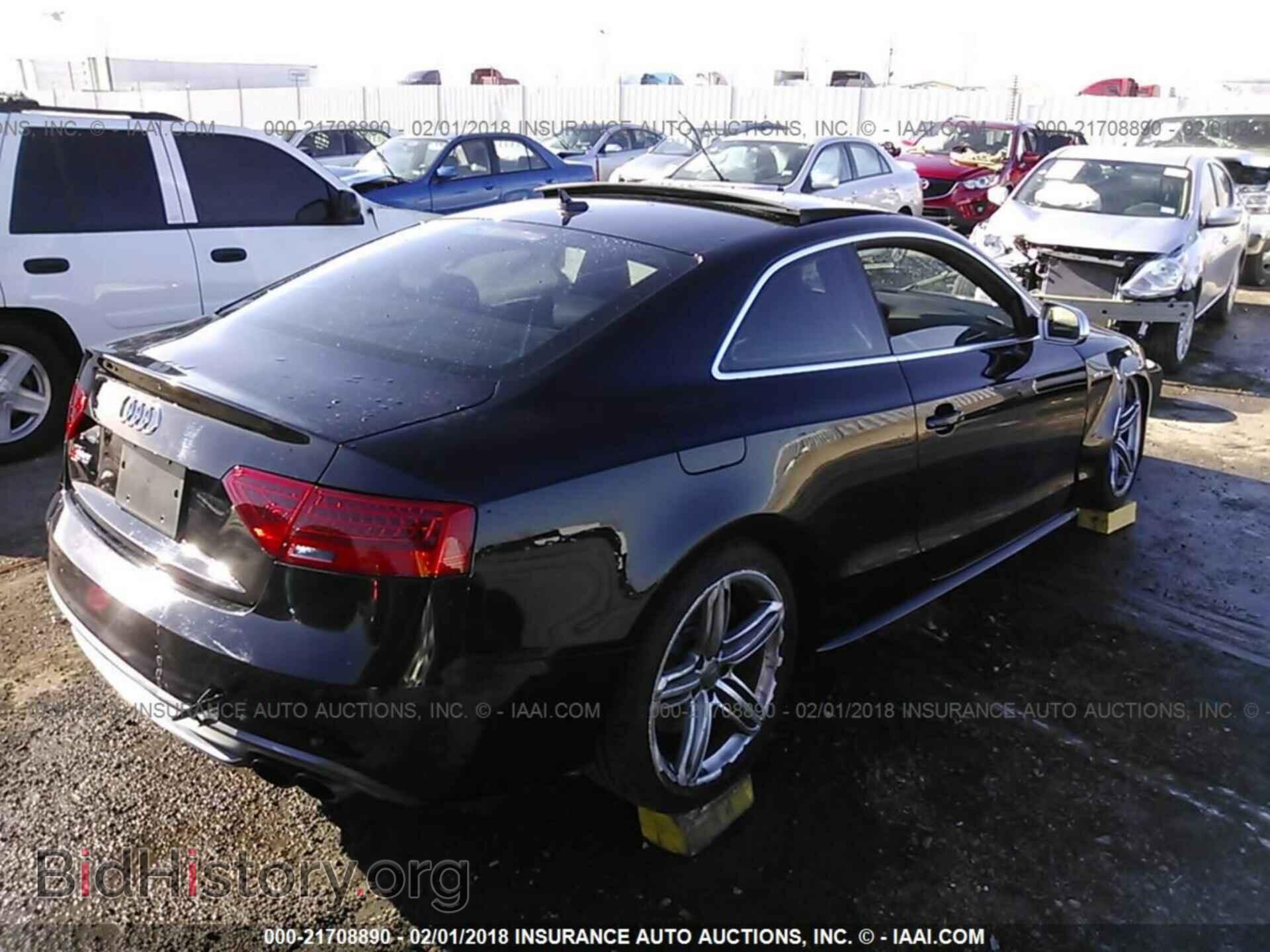 2013 Audi S5 - VIN: WAUCGAFR1DA048463 - Photo 4