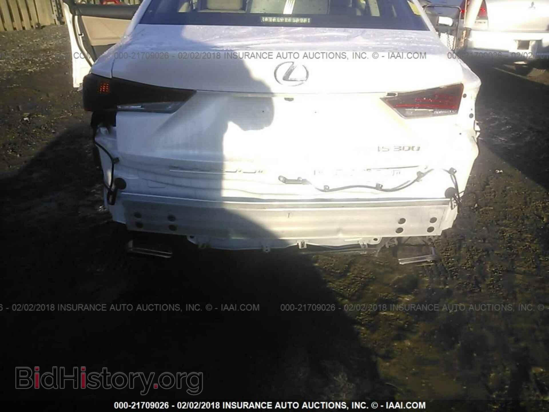 2017 Lexus Is - VIN: JTHCM1D2XH5018022 - Photo 8