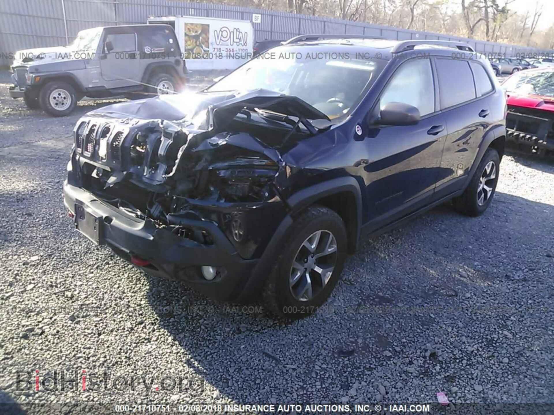 2015 Jeep Cherokee - VIN: 1C4PJMBS8FW577804 - Фото 2