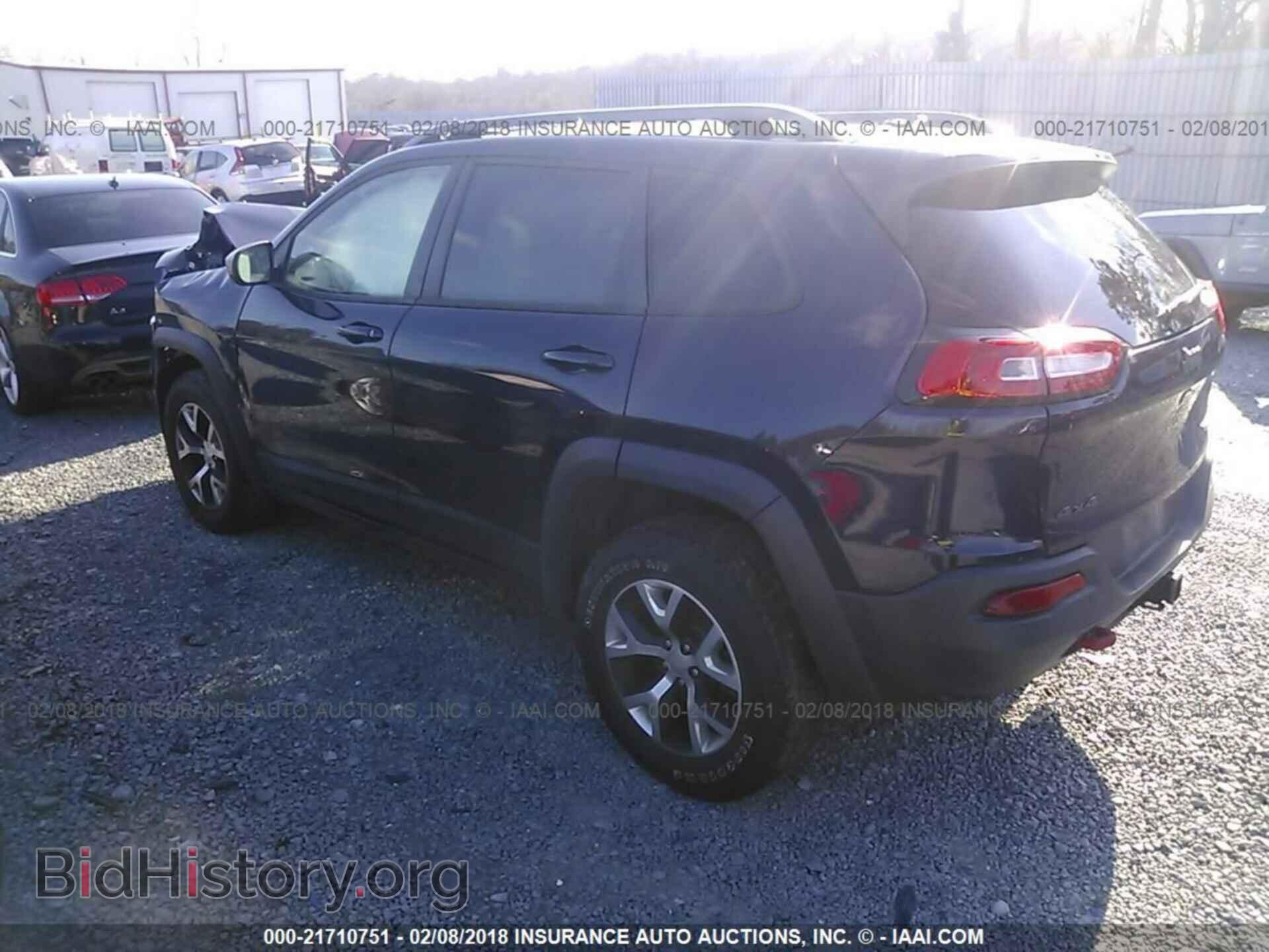2015 Jeep Cherokee - VIN: 1C4PJMBS8FW577804 - Фото 3