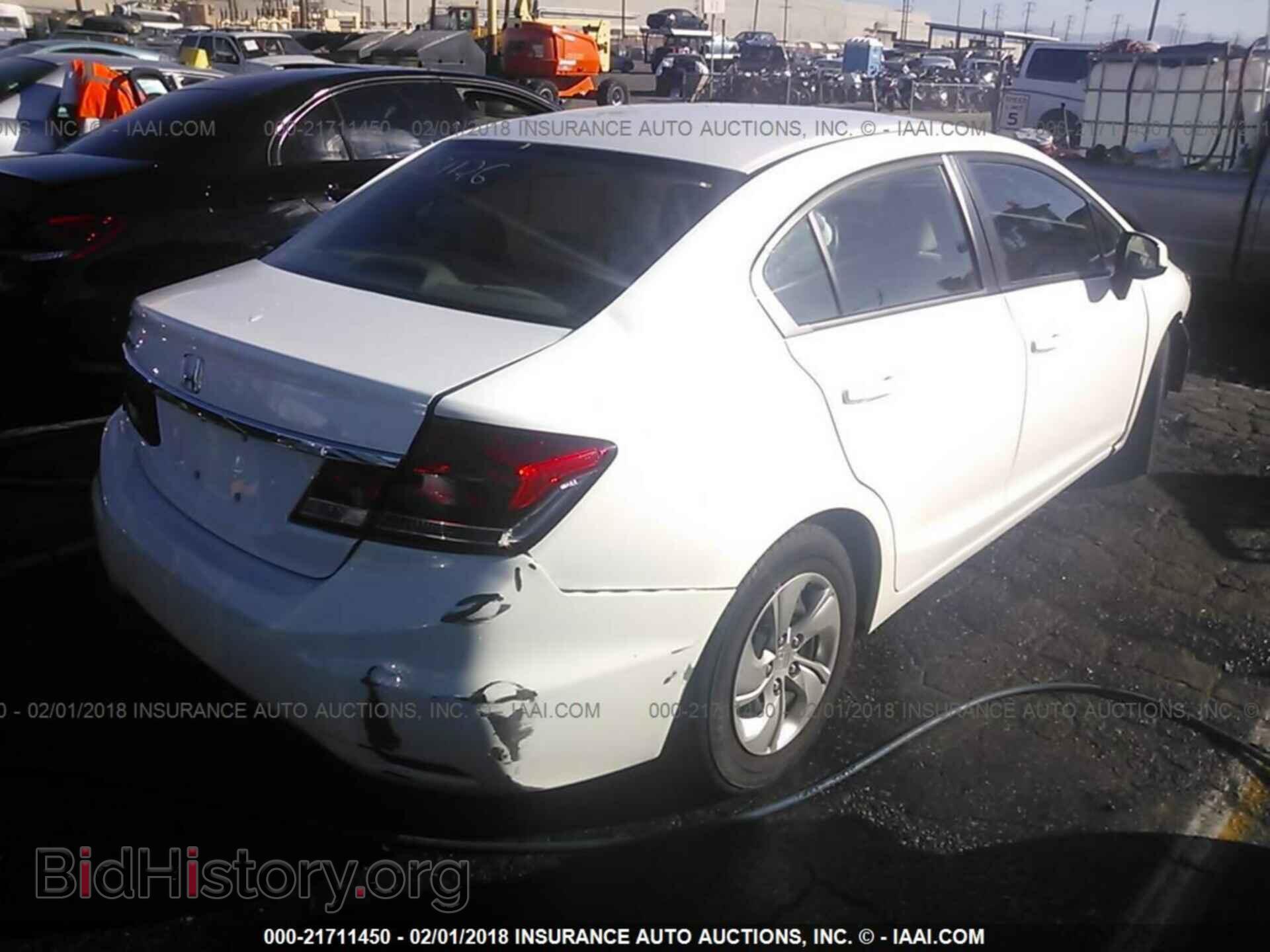 2013 Honda Civic - VIN: 19XFB2F50DE200568 - Фото 4
