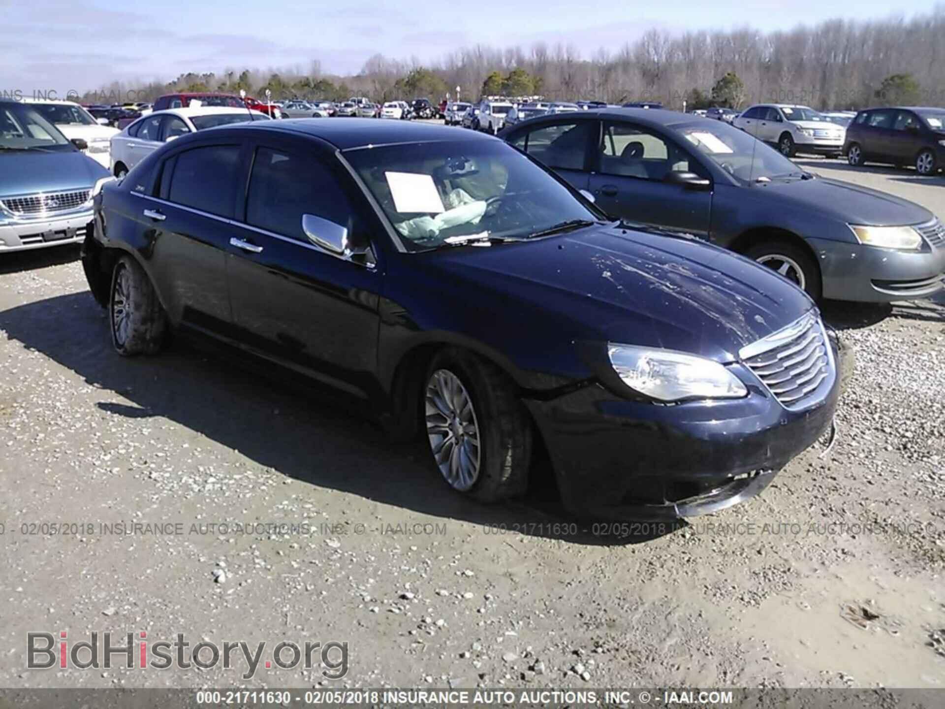 Фотография 1C3CCBCG8CN210396 - Chrysler 200 2012
