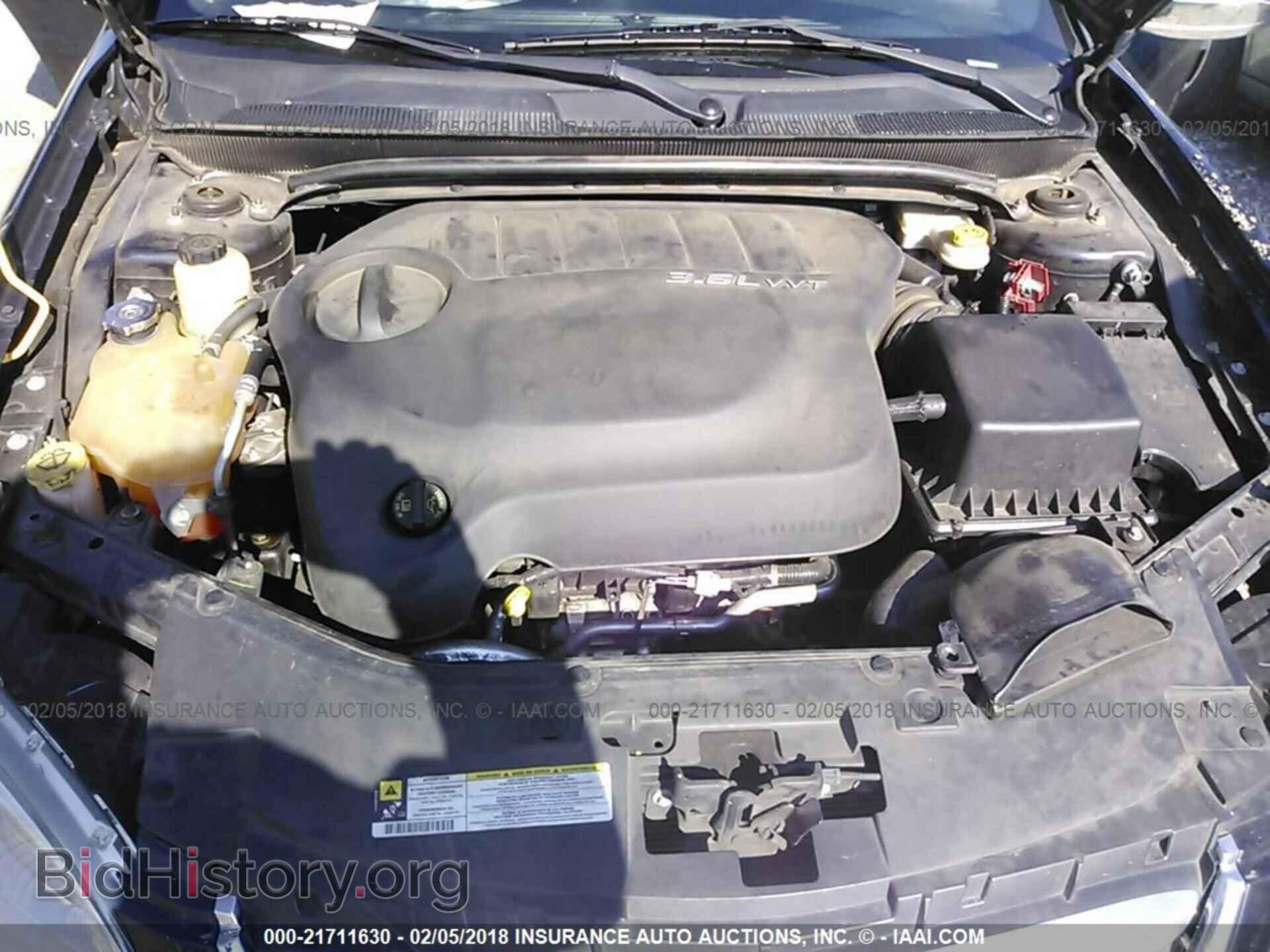 2012 Chrysler 200 - VIN: 1C3CCBCG8CN210396 - Photo 10