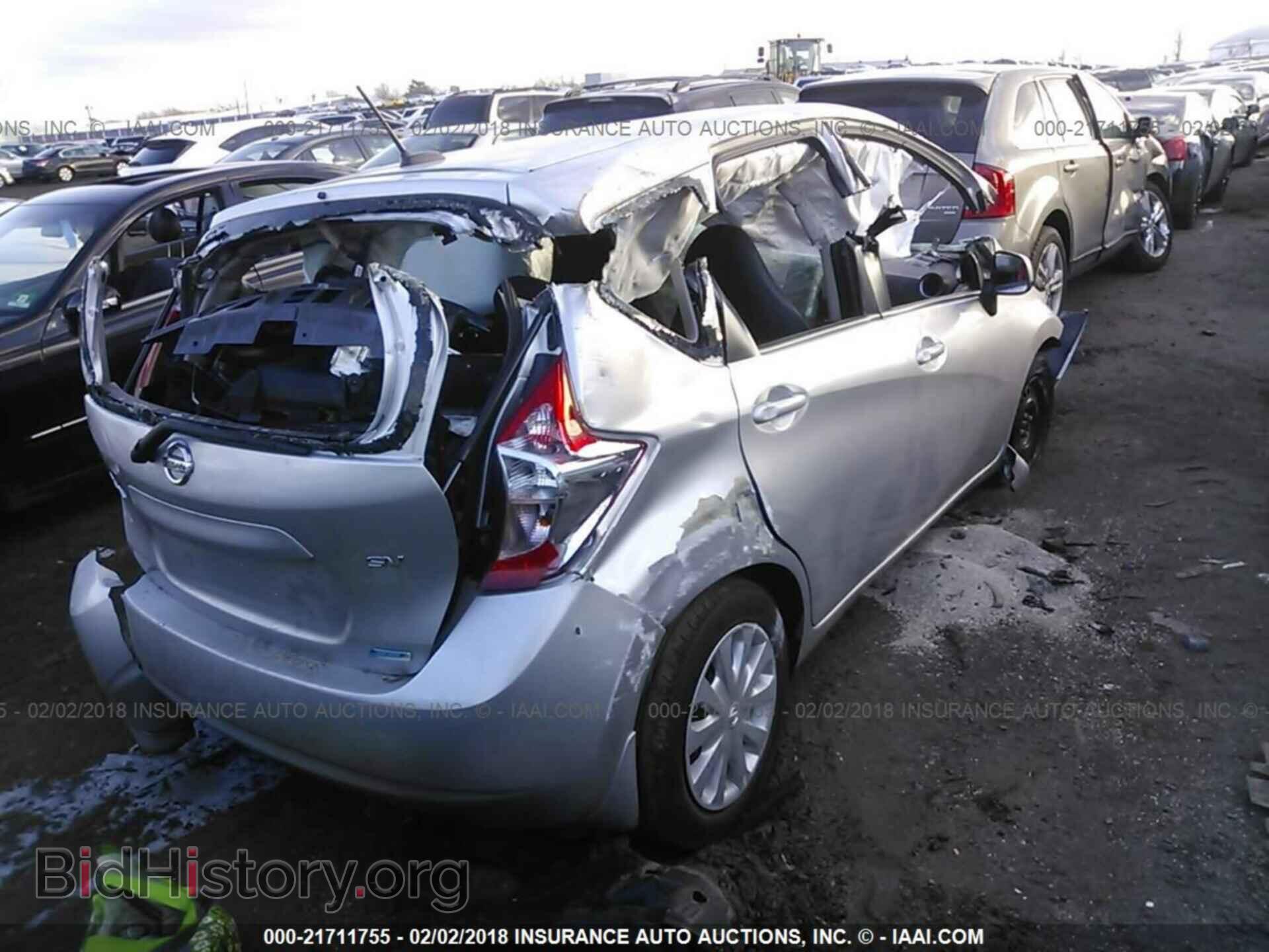2014 Nissan Versa note - VIN: 3N1CE2CP6EL396340 - Photo 4