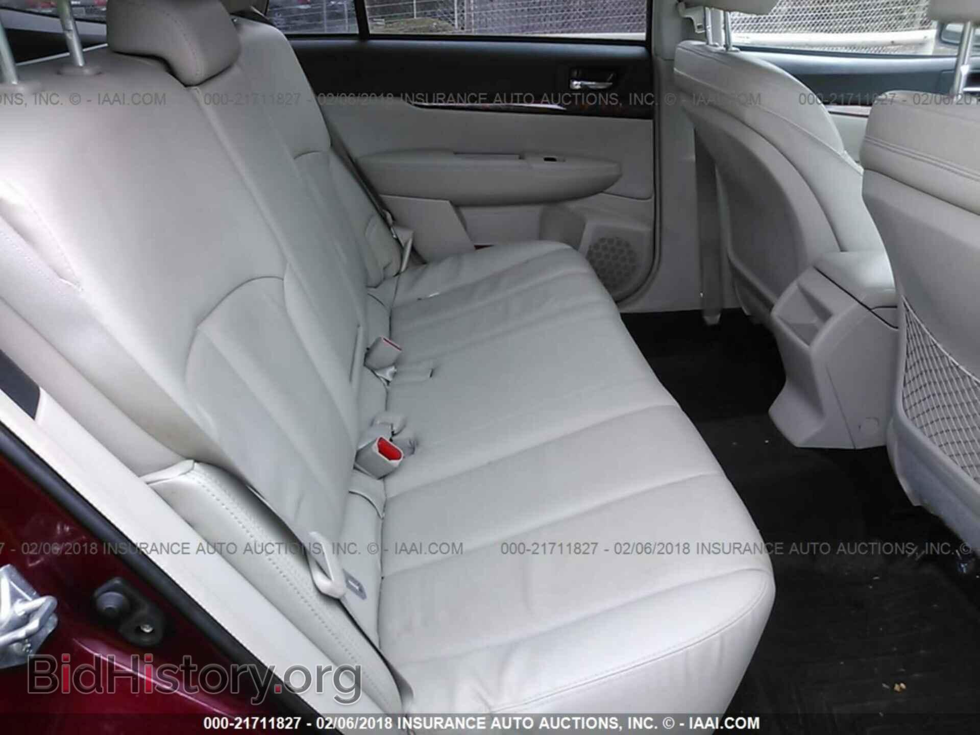 2011 Subaru Outback - VIN: 4S4BRBKC5B3373923 - Фото 8