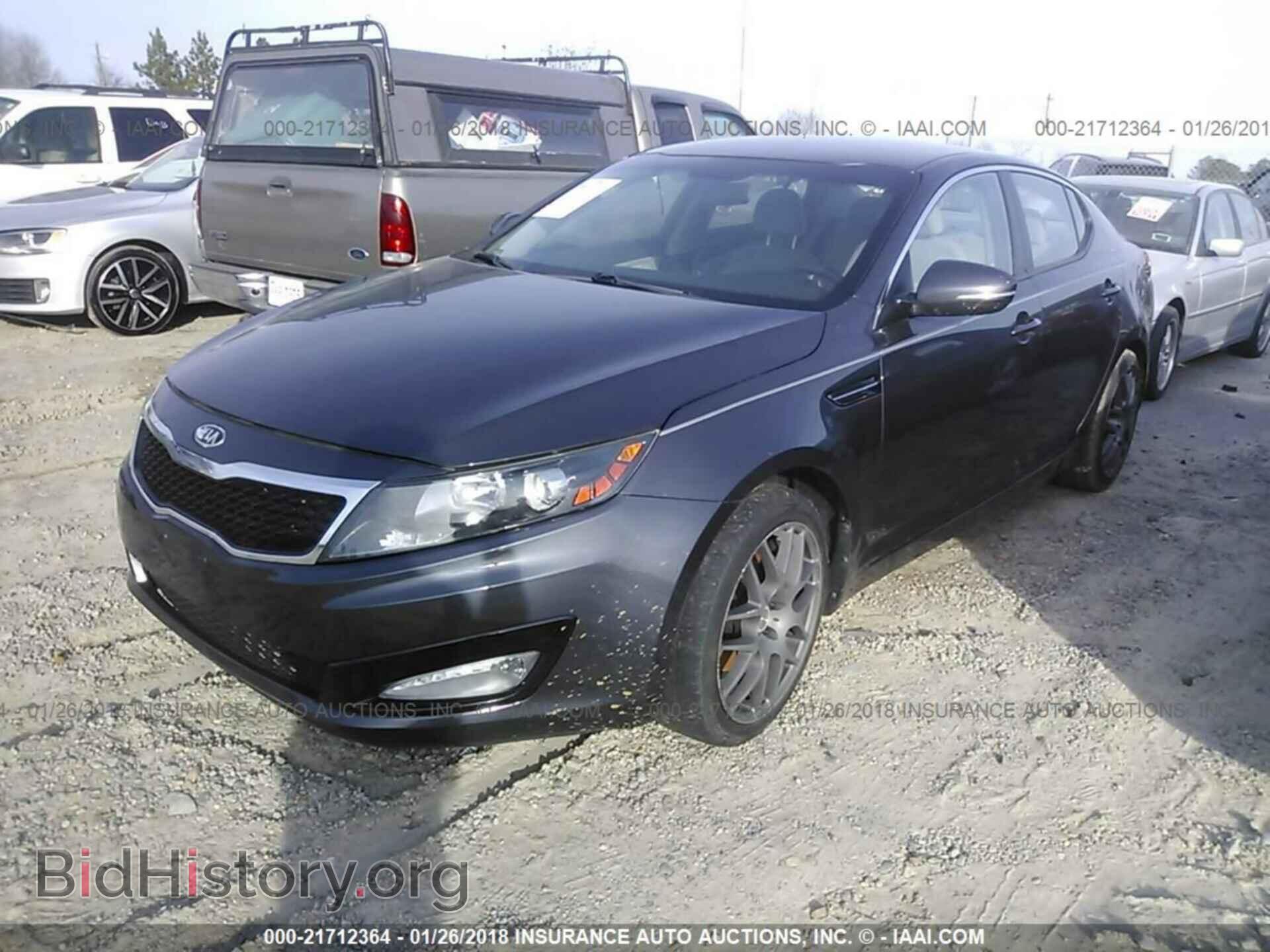 2011 Kia Optima - VIN: KNAGM4A76B5087086 - Фото 2