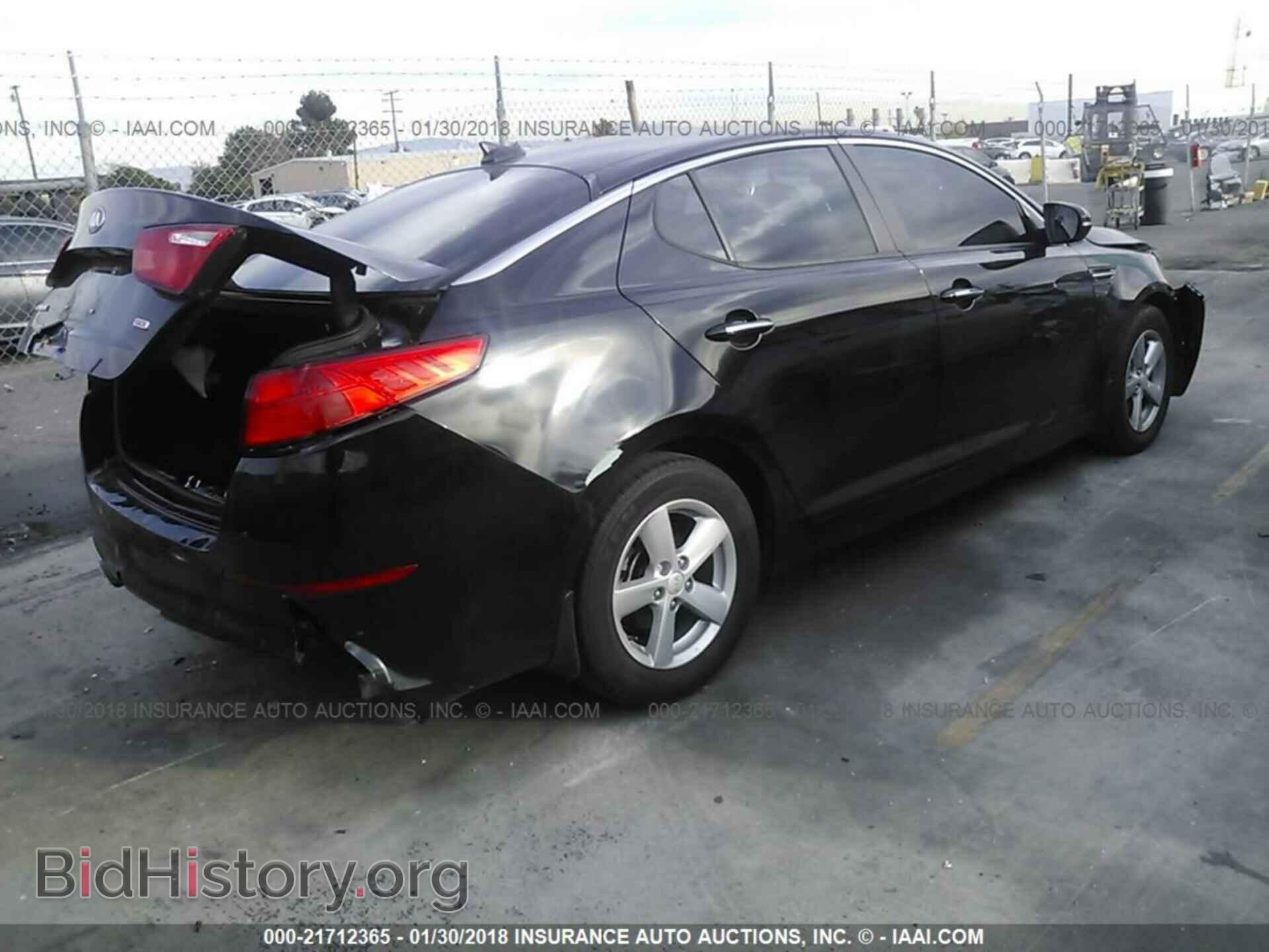 2015 Kia Optima - VIN: 5XXGM4A79FG467656 - Photo 4