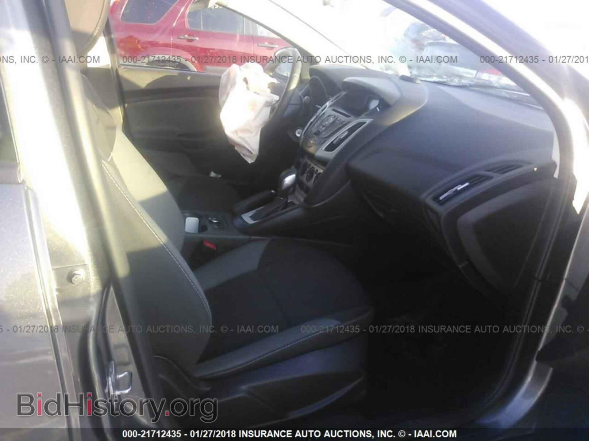 2014 Ford Focus - VIN: 1FADP3F22EL294083 - Фото 5
