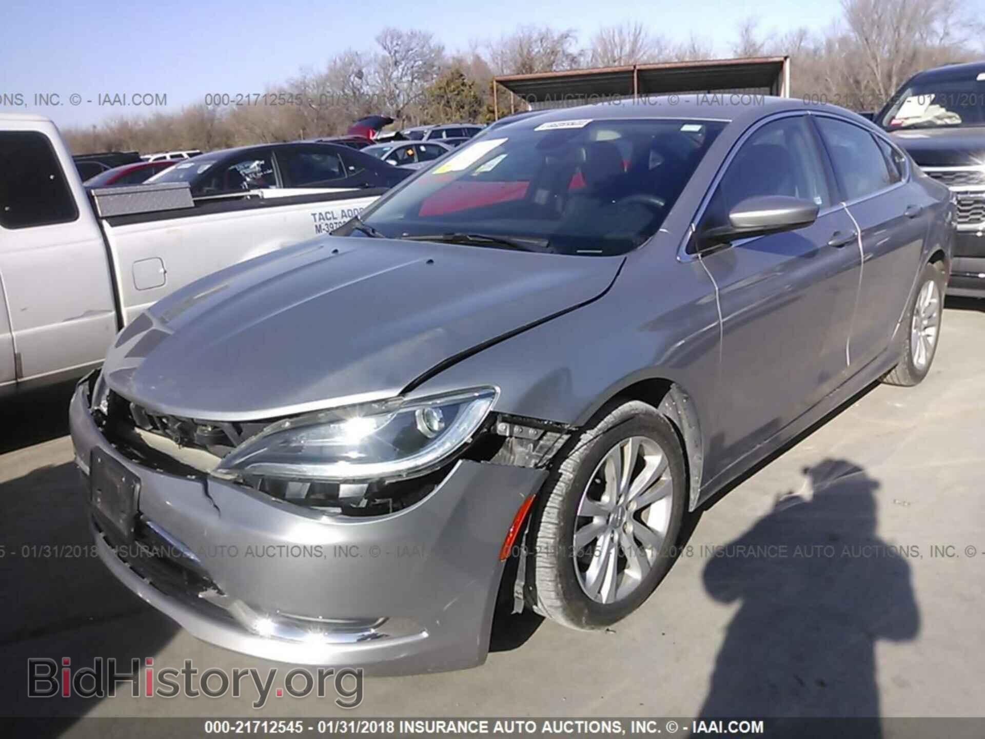 2016 Chrysler 200 - VIN: 1C3CCCAB8GN154012 - Photo 2