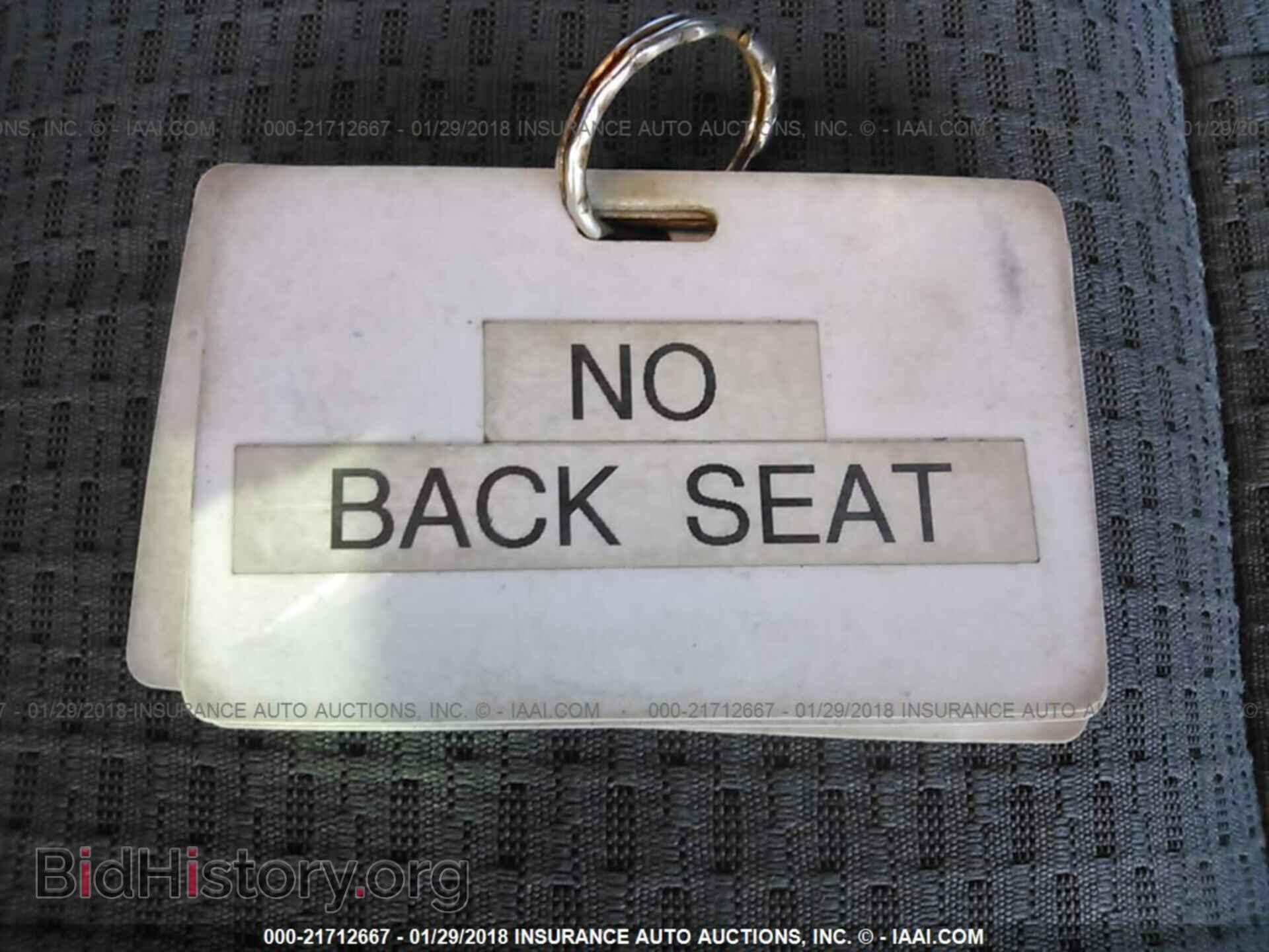 2011 Ford F150 - VIN: 1FTMF1CM3BFA32395 - Фото 8