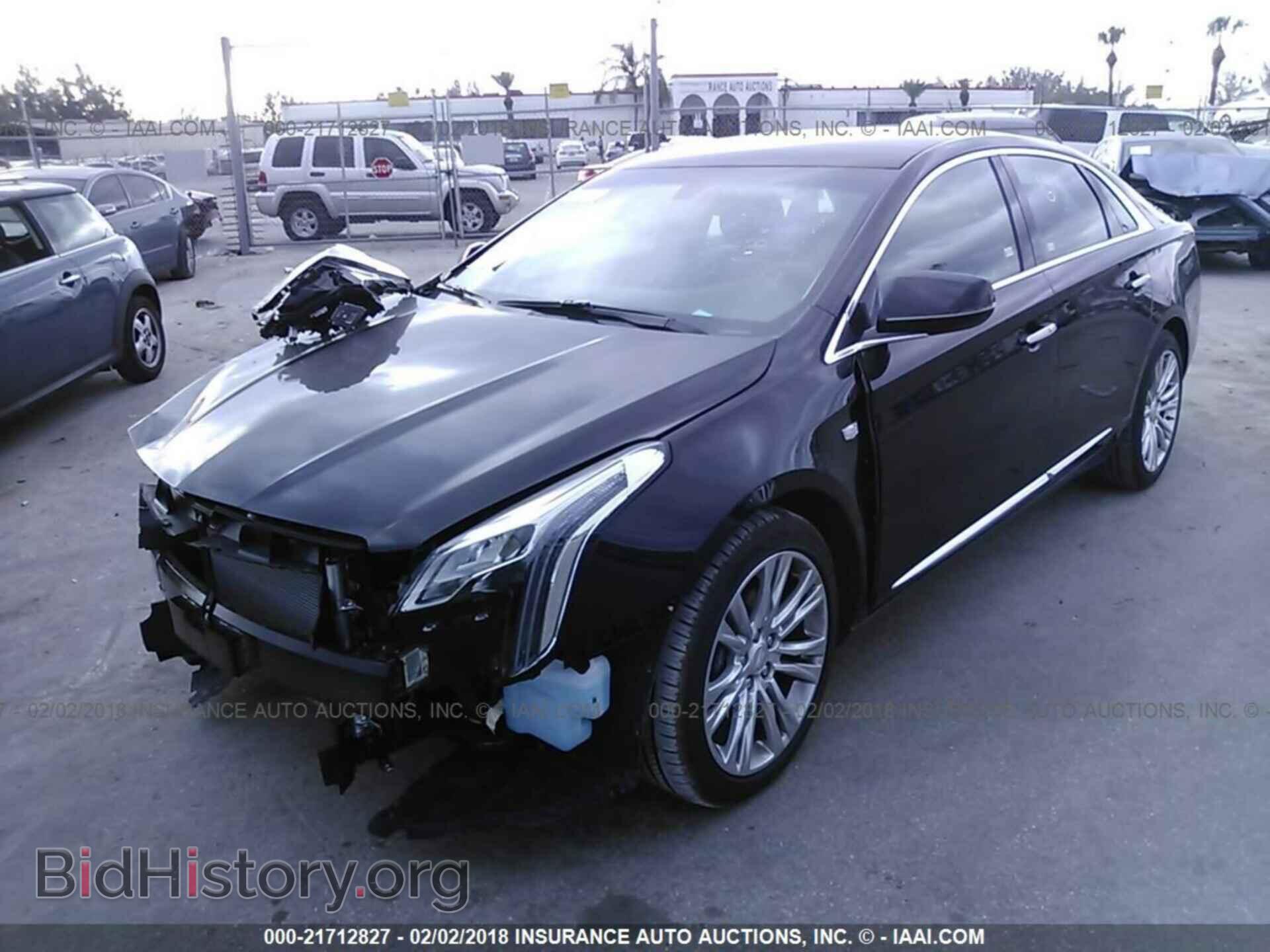 2018 Cadillac Xts - VIN: 2G61M5S31J9143644 - Фото 2