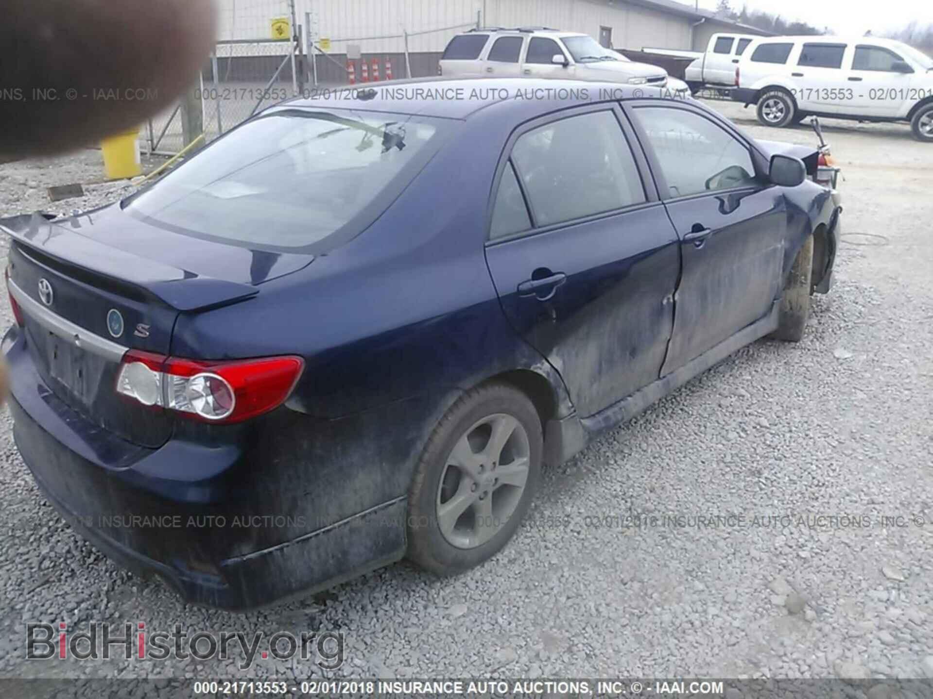 2011 Toyota Corolla - VIN: 2T1BU4EE2BC677701 - Photo 4