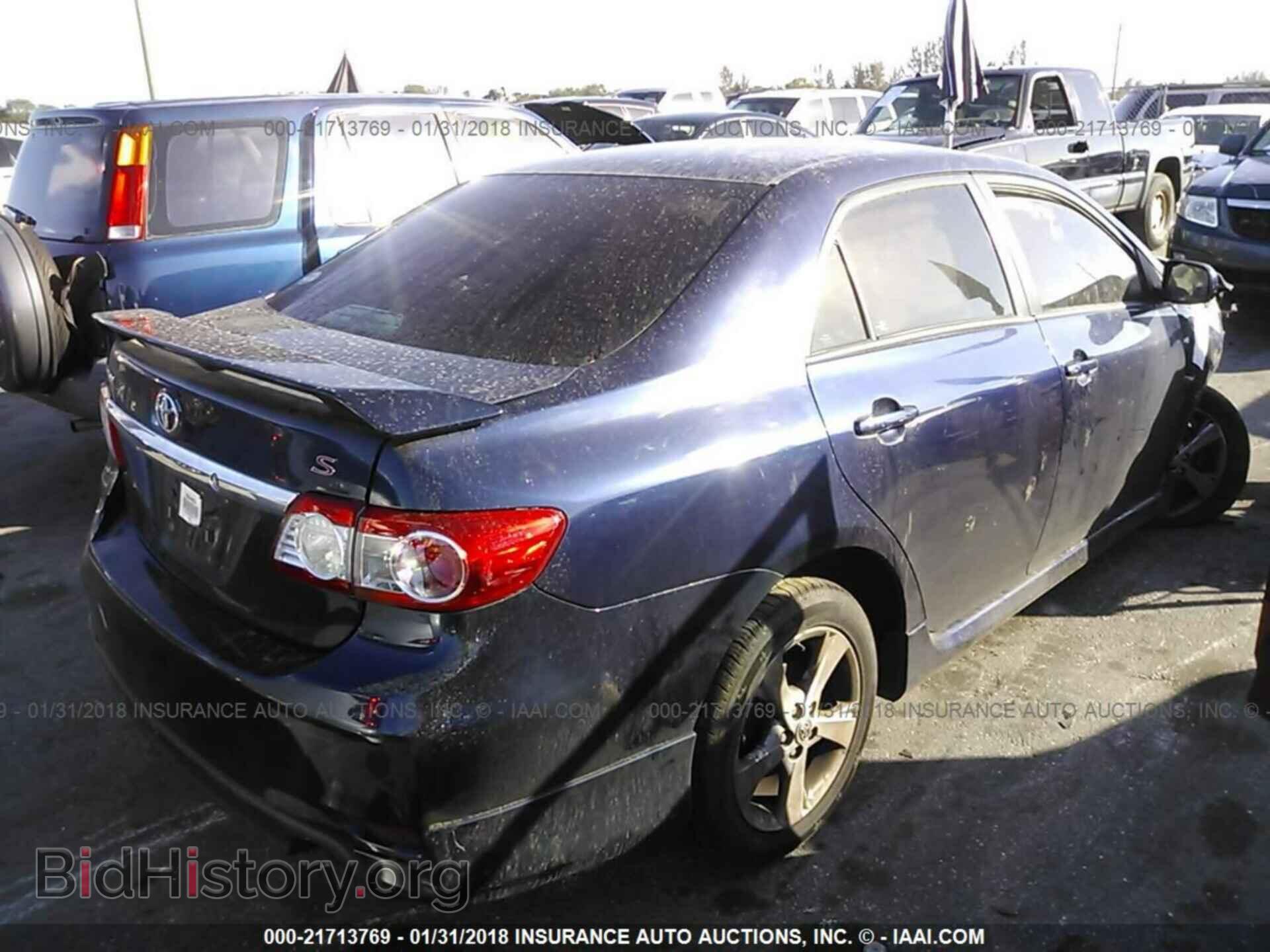 2013 Toyota Corolla - VIN: 2T1BU4EE9DC957702 - Фото 4