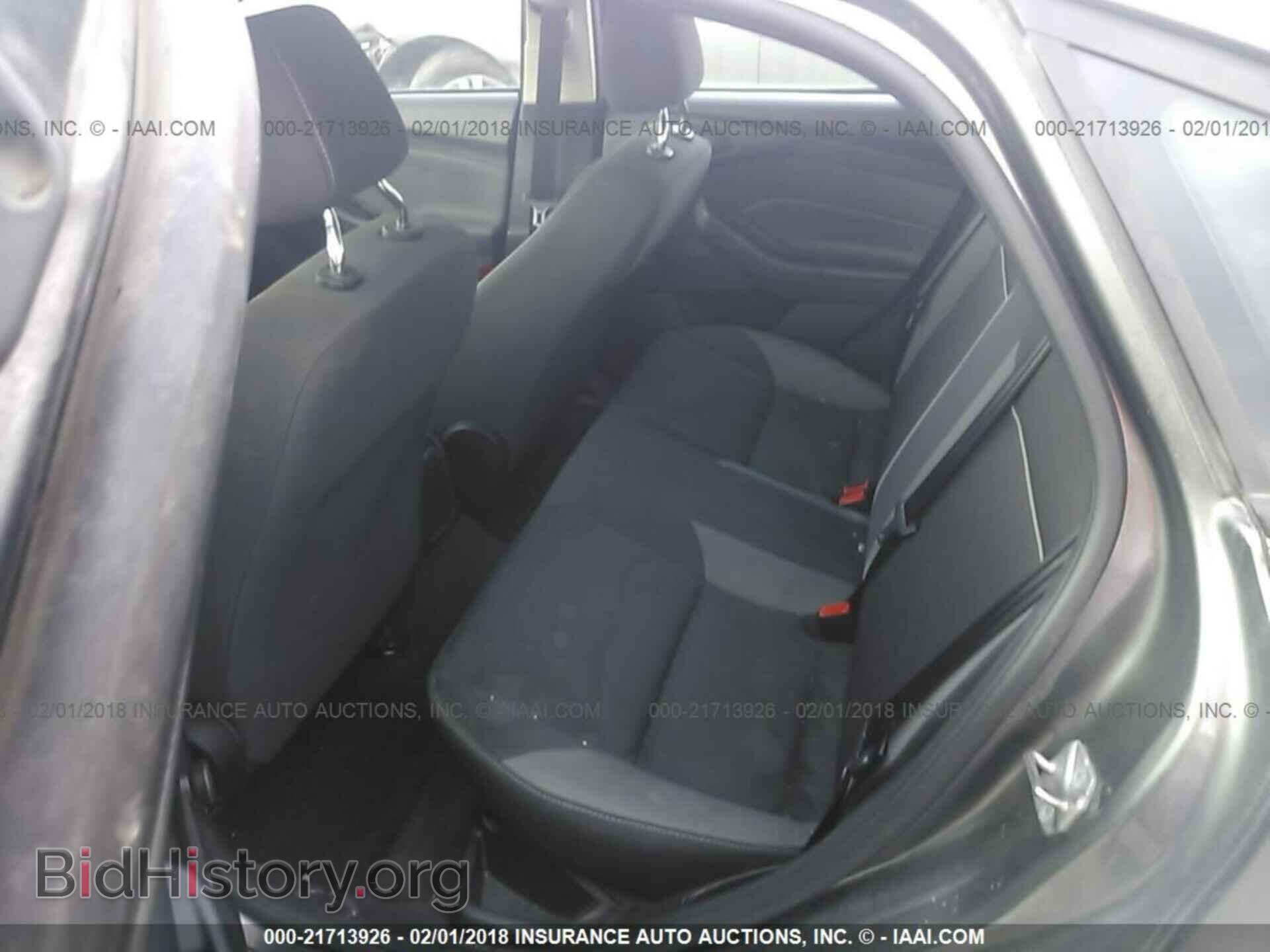 2014 Ford Focus - VIN: 1FADP3E25EL227009 - Photo 8