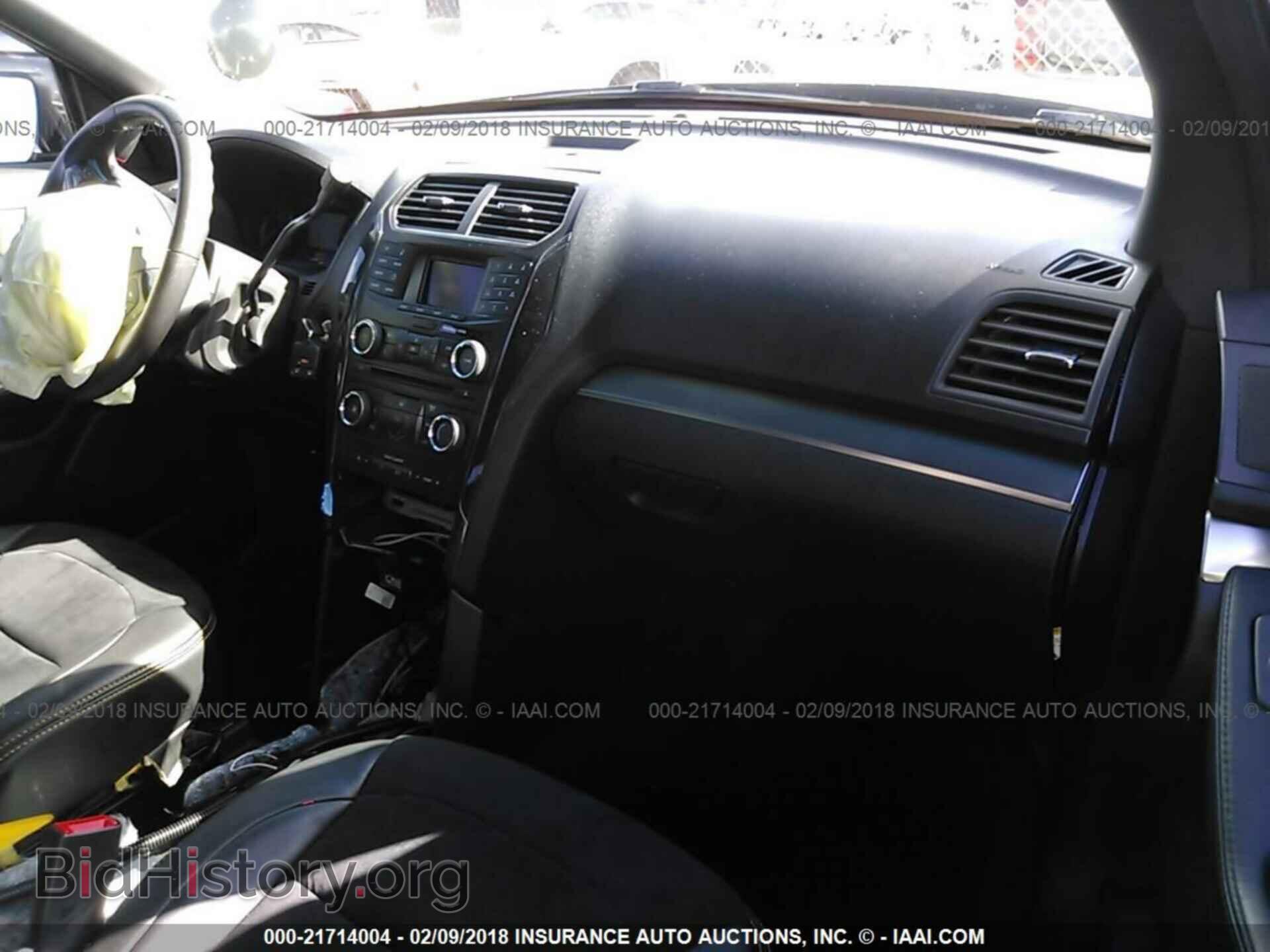 2016 Ford Explorer - VIN: 1FM5K8ARXGGA86667 - Photo 5
